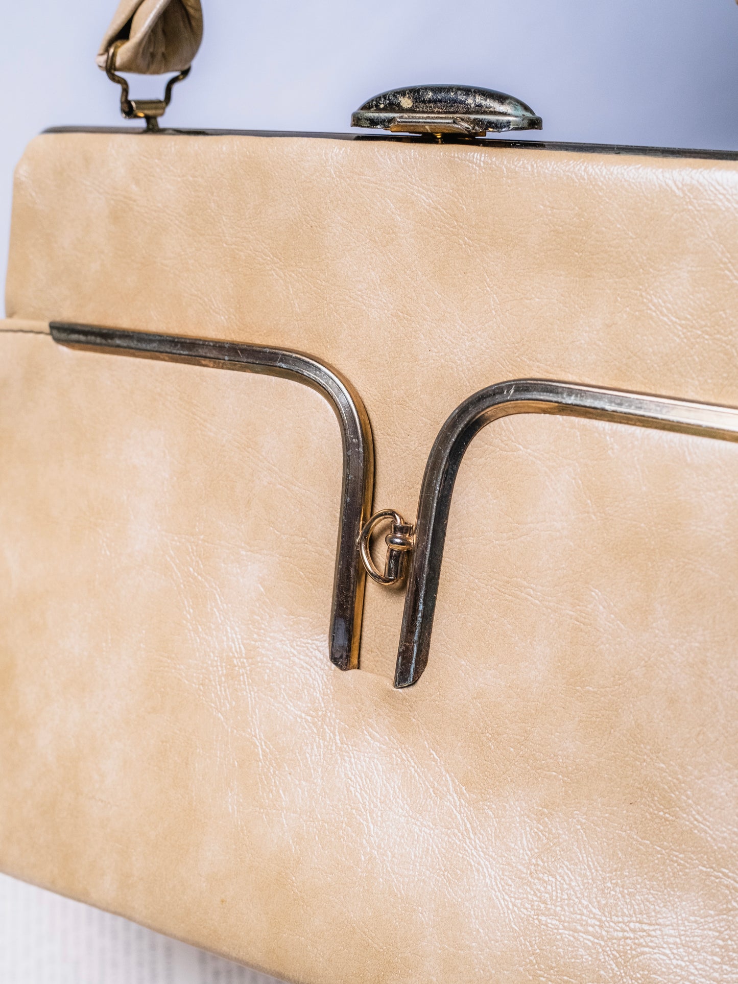 Vintage 1950s Cream Faux Leather Gold Accent Handbag