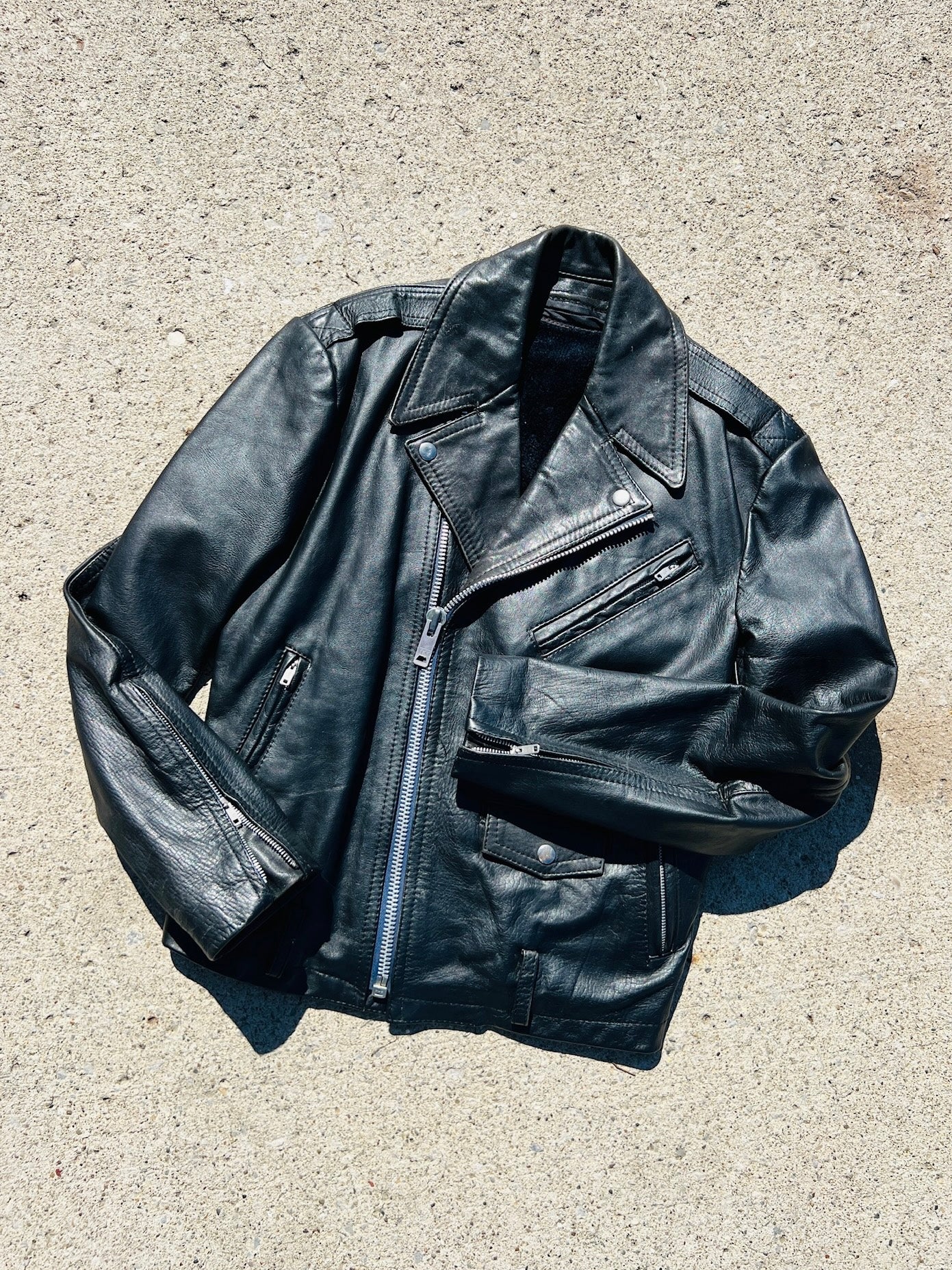 Vintage 1970s/80s Black Leather Motorcycle Jacket | S/M