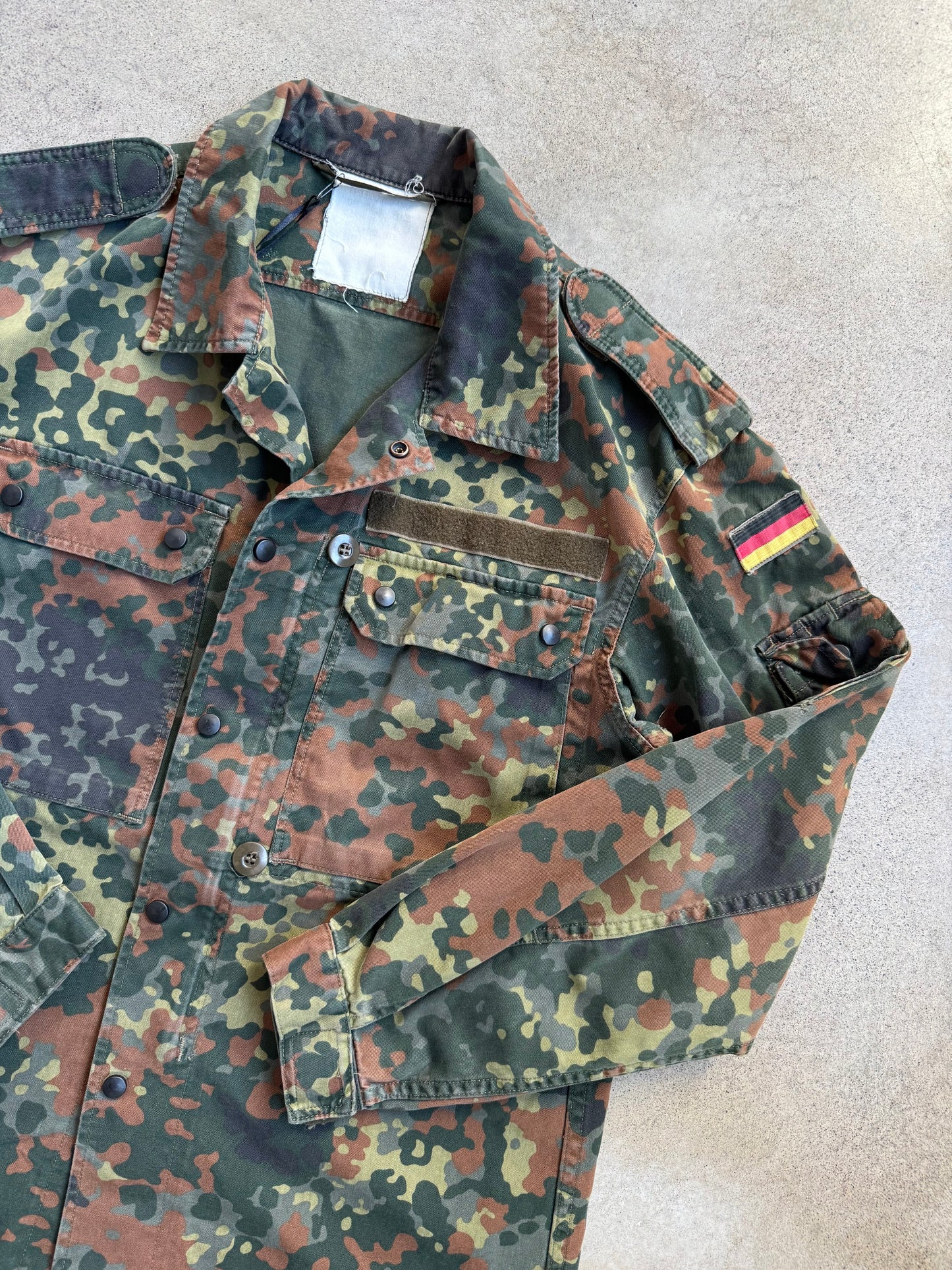 Vintage German Military Flecktarn Camo Field Shirt Jacket | Medium
