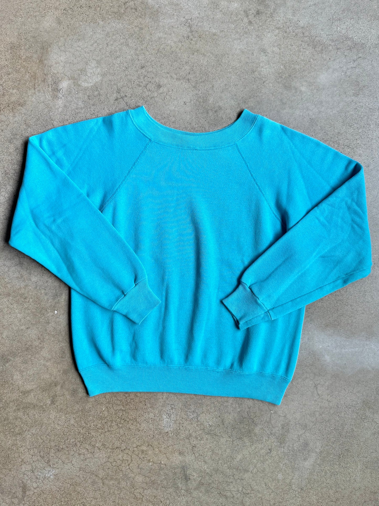Vintage 1980s Aqua Blue Raglan Sweatshirt | Medium