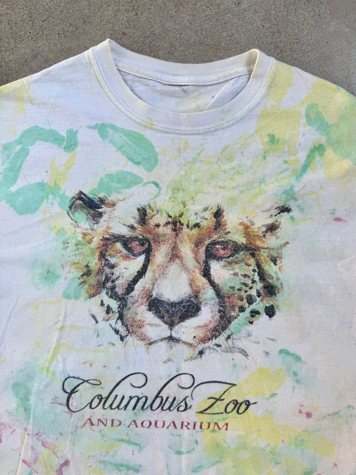 Columbus Zoo Paint Splatter Graphic Tee | Medium