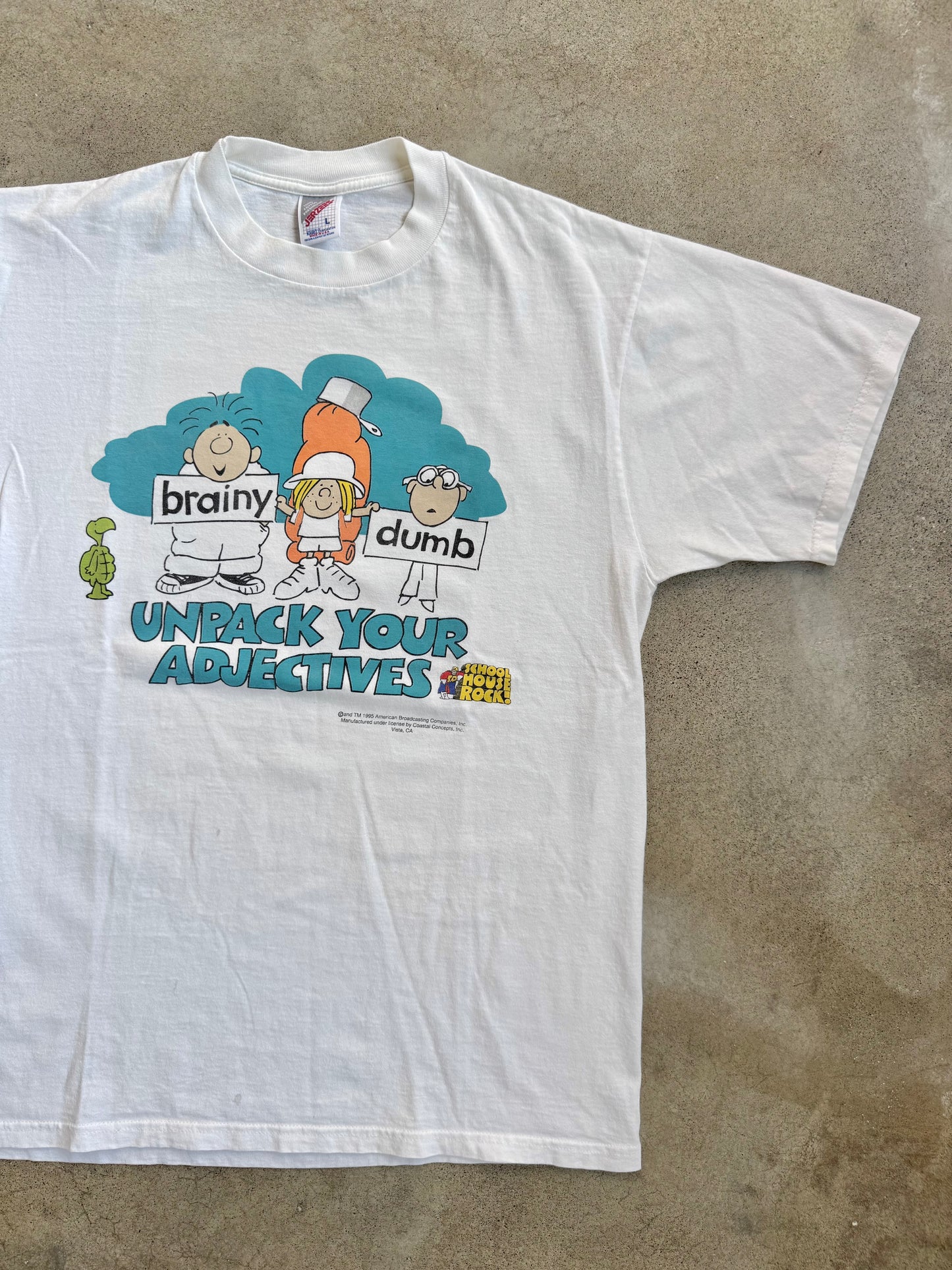 Vintage 1995 School House Rock "Unpack Your Adjectives" Graphic Tee | Large