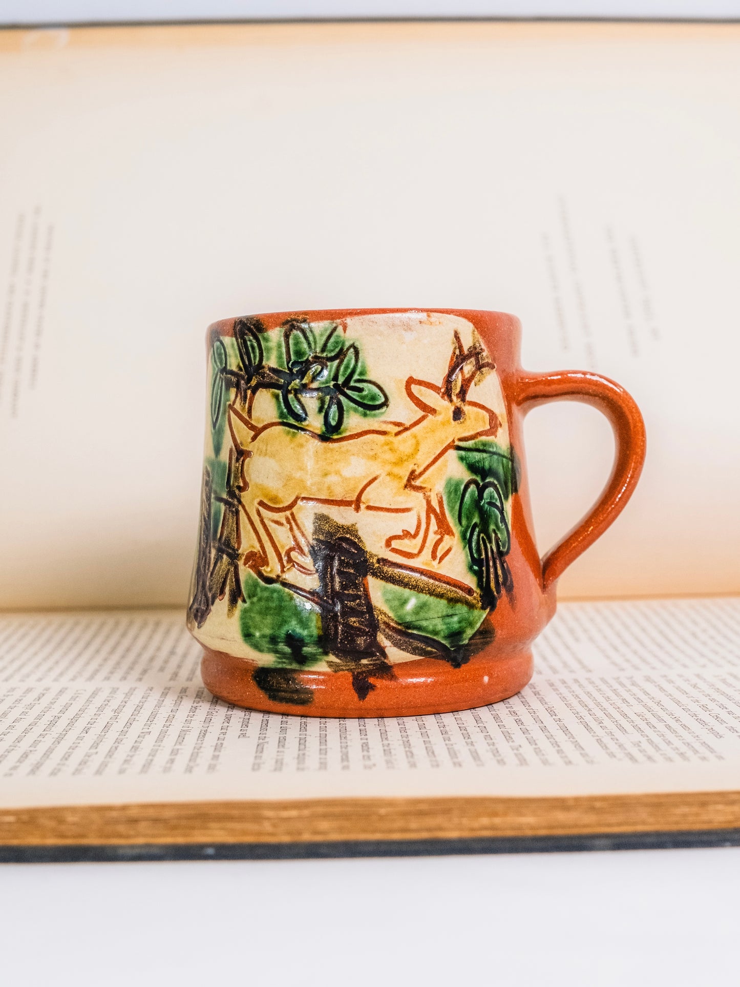 Vintage 1940s/50s Ceramic Red Pottery "Deer" Mug