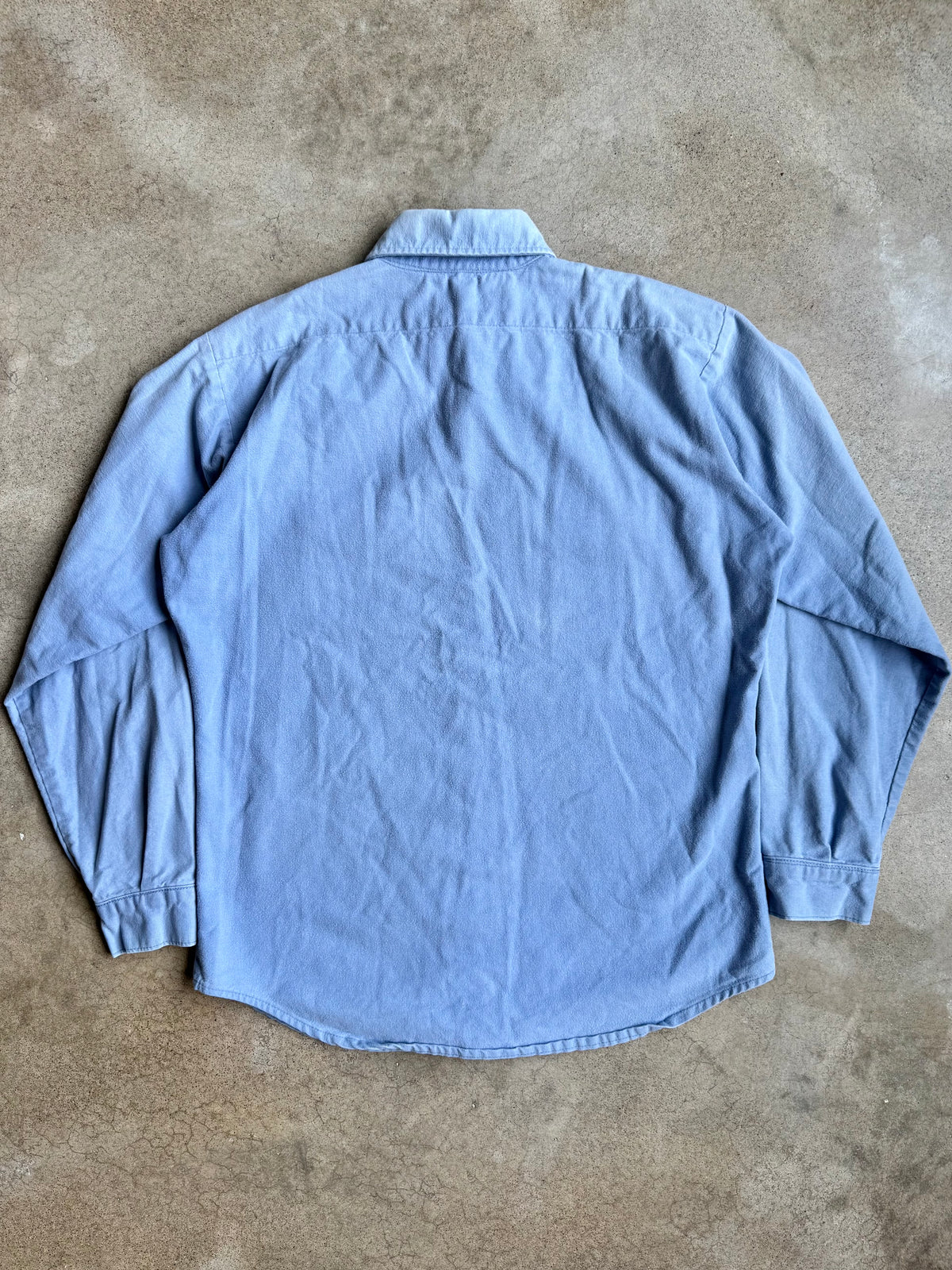 Vintage 1980s Orvis Worn Light Blue Utility Chamois Shirt | XL
