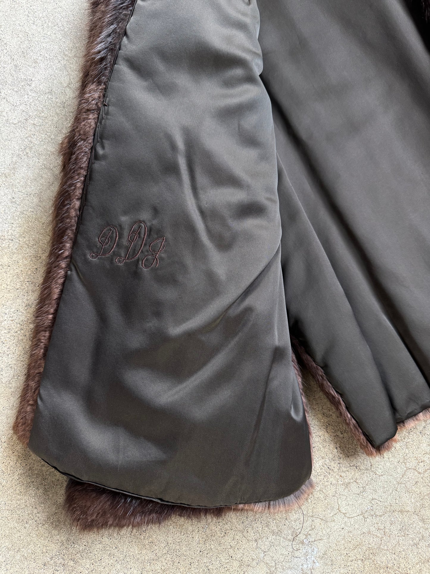 Vintage 1940s Roark Furs Brown Mink Fur Short Coat | Medium