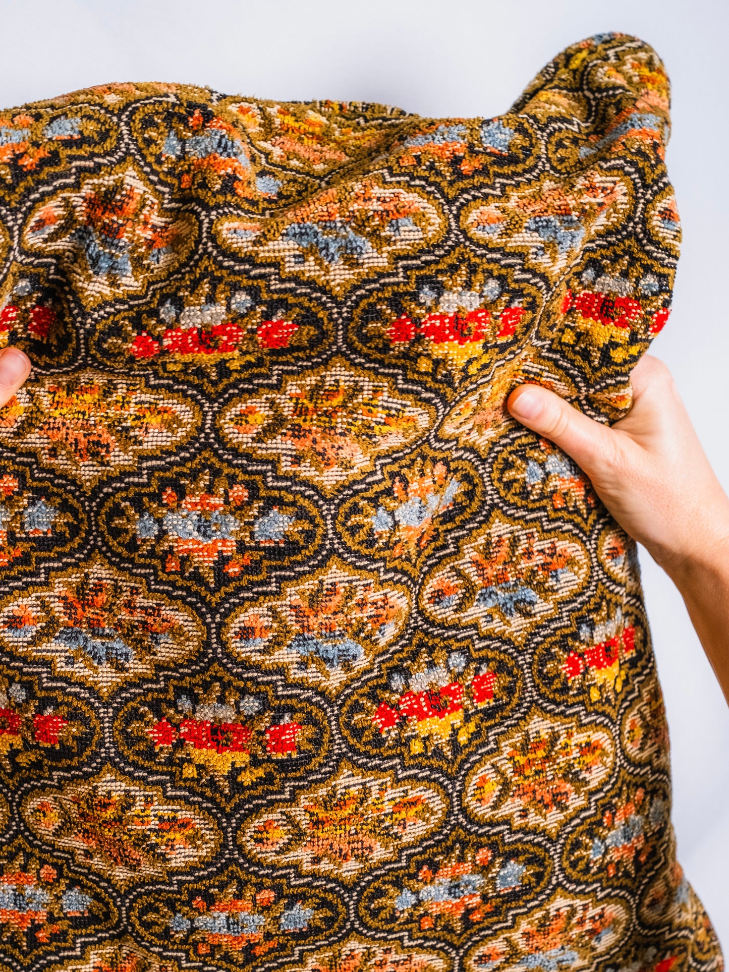 Vintage Floral Pattern Carpet Throw Pillows | Set of 2