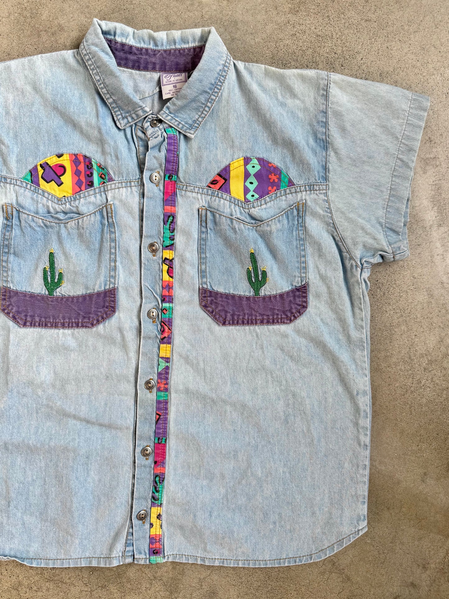 Vintage 1980s/90s Southwestern Cactus Embroidered Denim Shirt | Medium