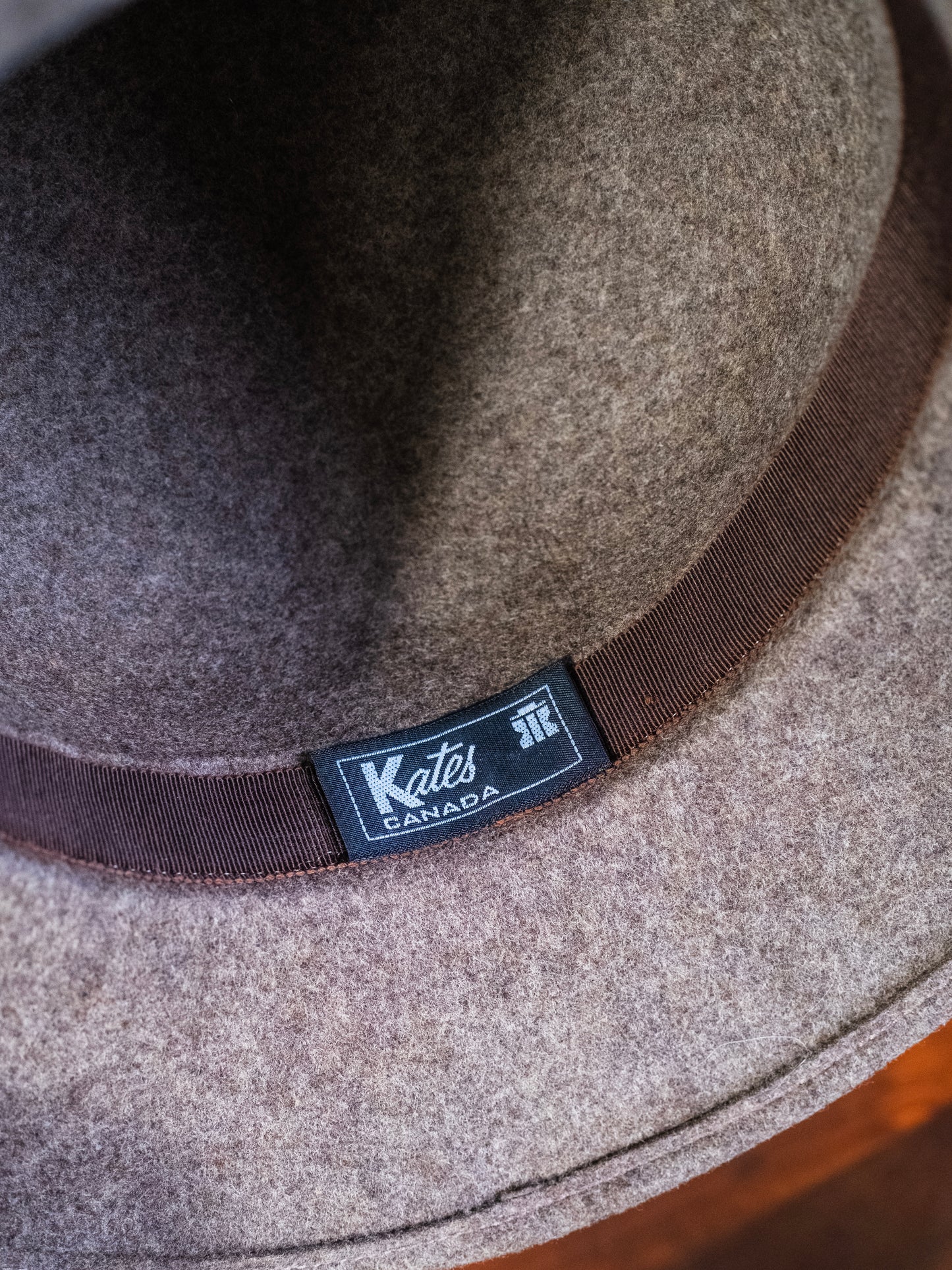 Vintage 1960s Grey Felted Wool Floral Hat