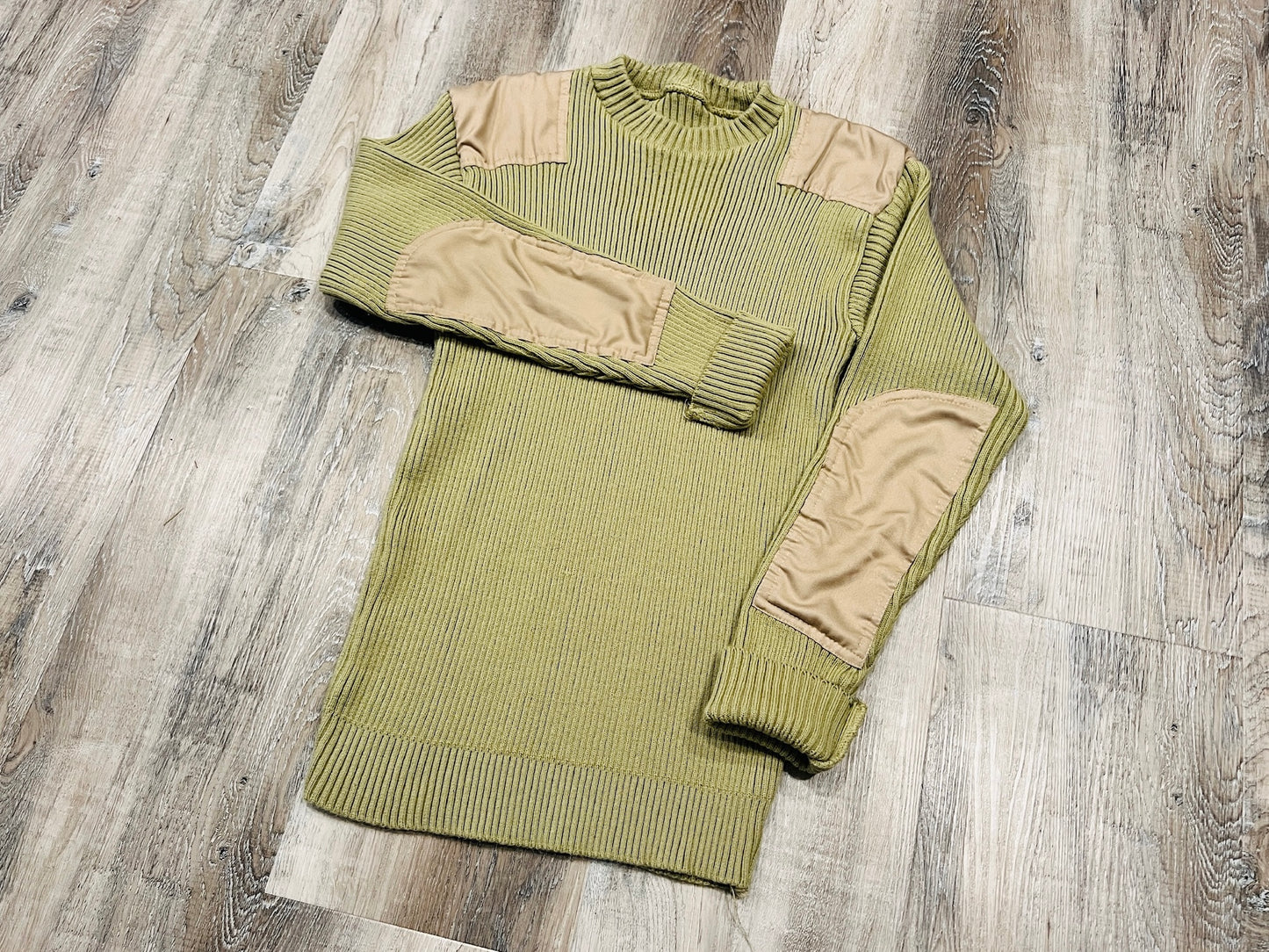 Vintage 1980s Military Khaki Green Patched Sweater | M/L