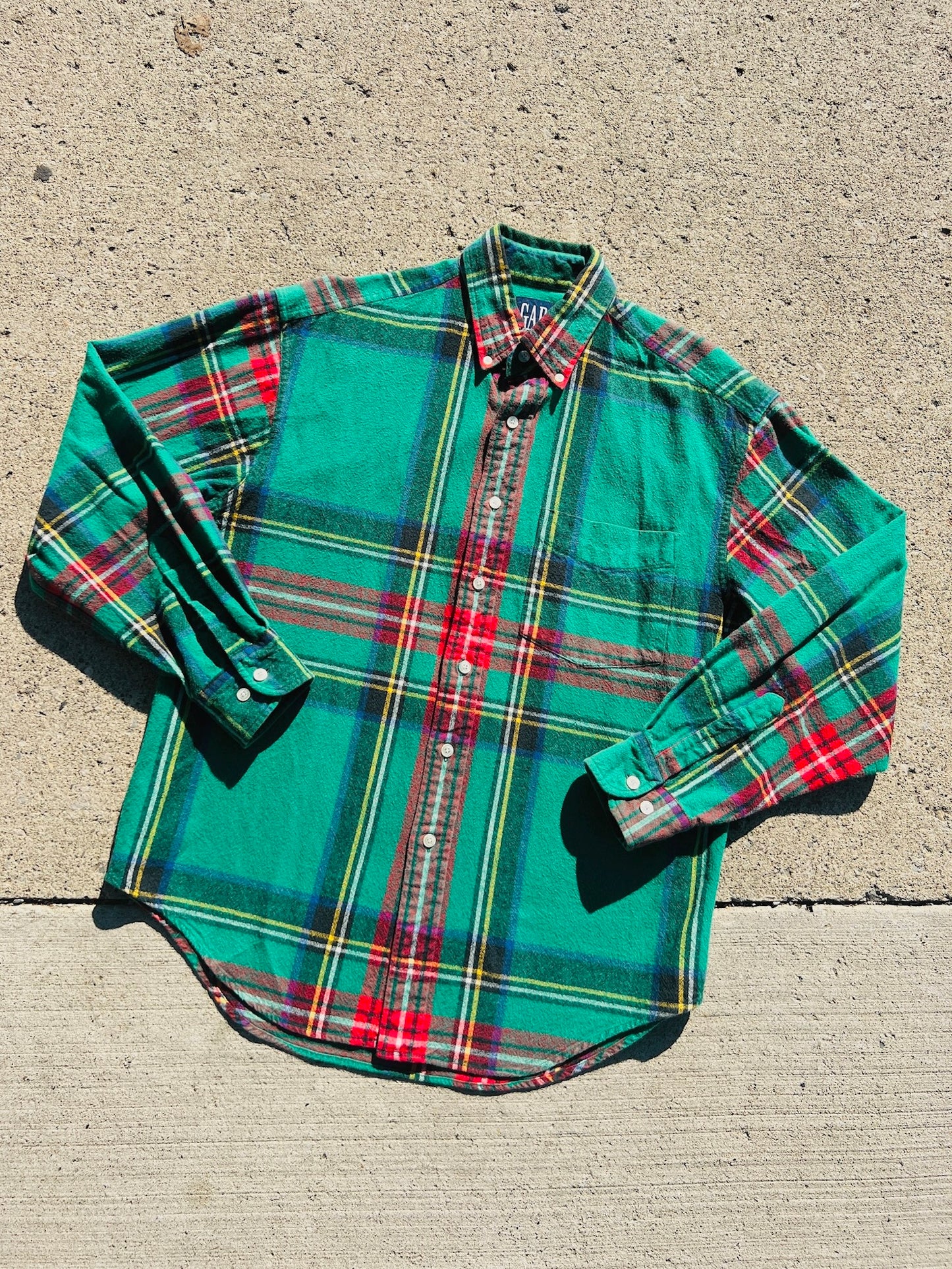 Vintage 1990s Gap Green Plaid Cotton Flannel | Medium