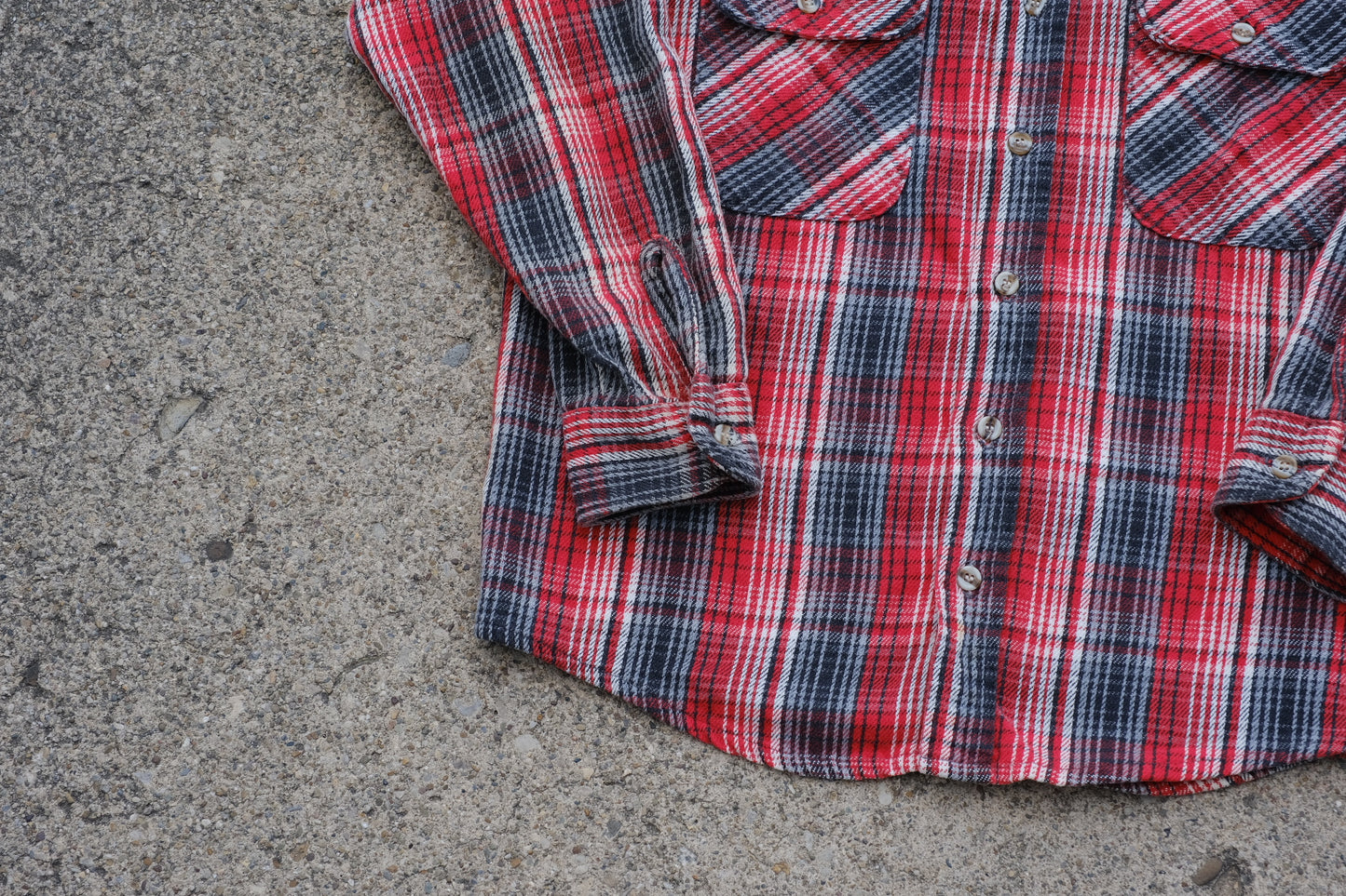 Vintage Outdoor Exchange Red Plaid Flannel