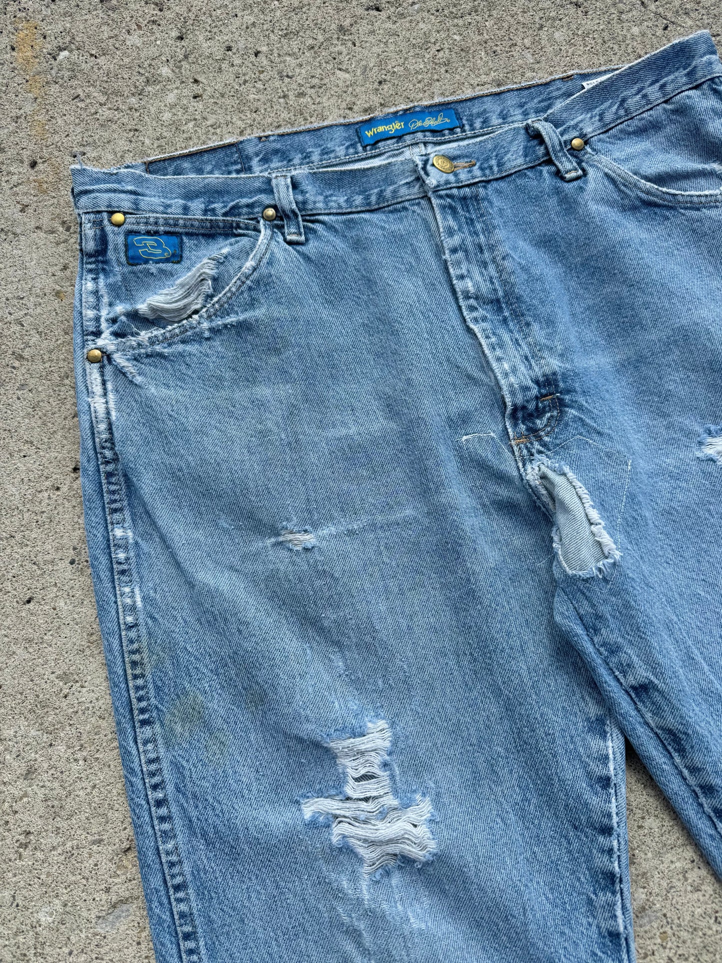 Wrangler Dale Earnhardt Distressed Jeans | Waist 38”