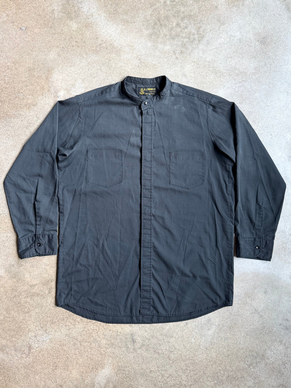Vintage R.J. Toomey Co. Black Band Collar Clerical Shirt | Large
