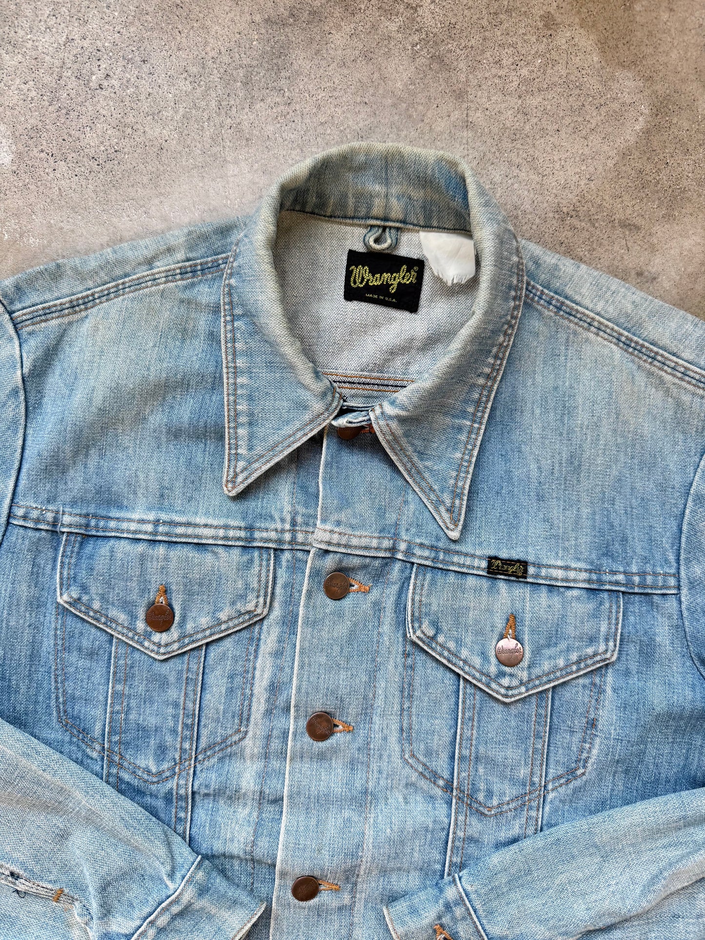 Vintage 1970s/80s Wrangler Light Wash Denim Jacket w/ Suzuki Patch | Large