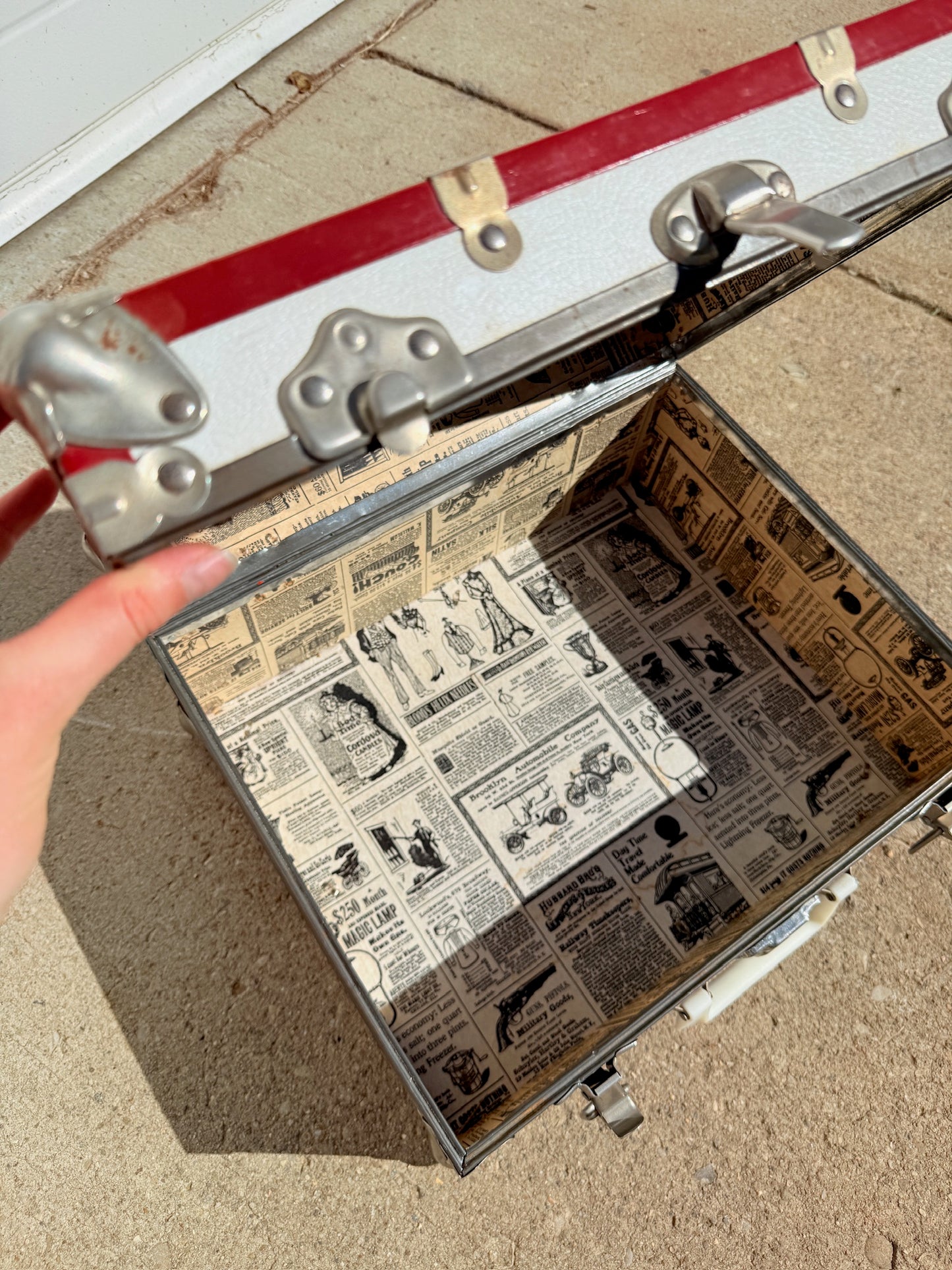 Vintage 1970s Sears Blue & Red Roller Skate Carrying Case