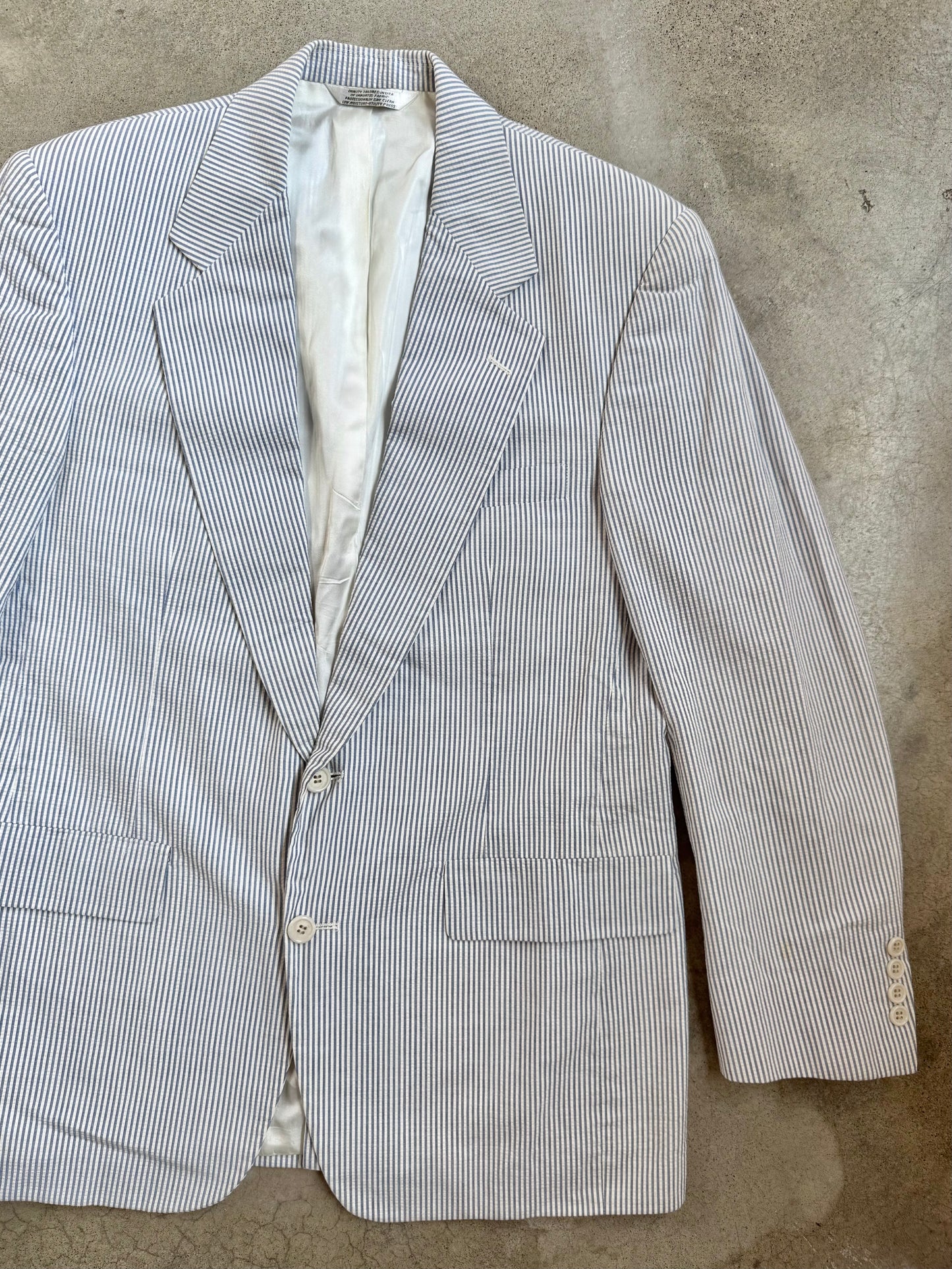 Vintage 1970s/80s Haspel for Parisian Blue Seersucker Suit Jacket | 40