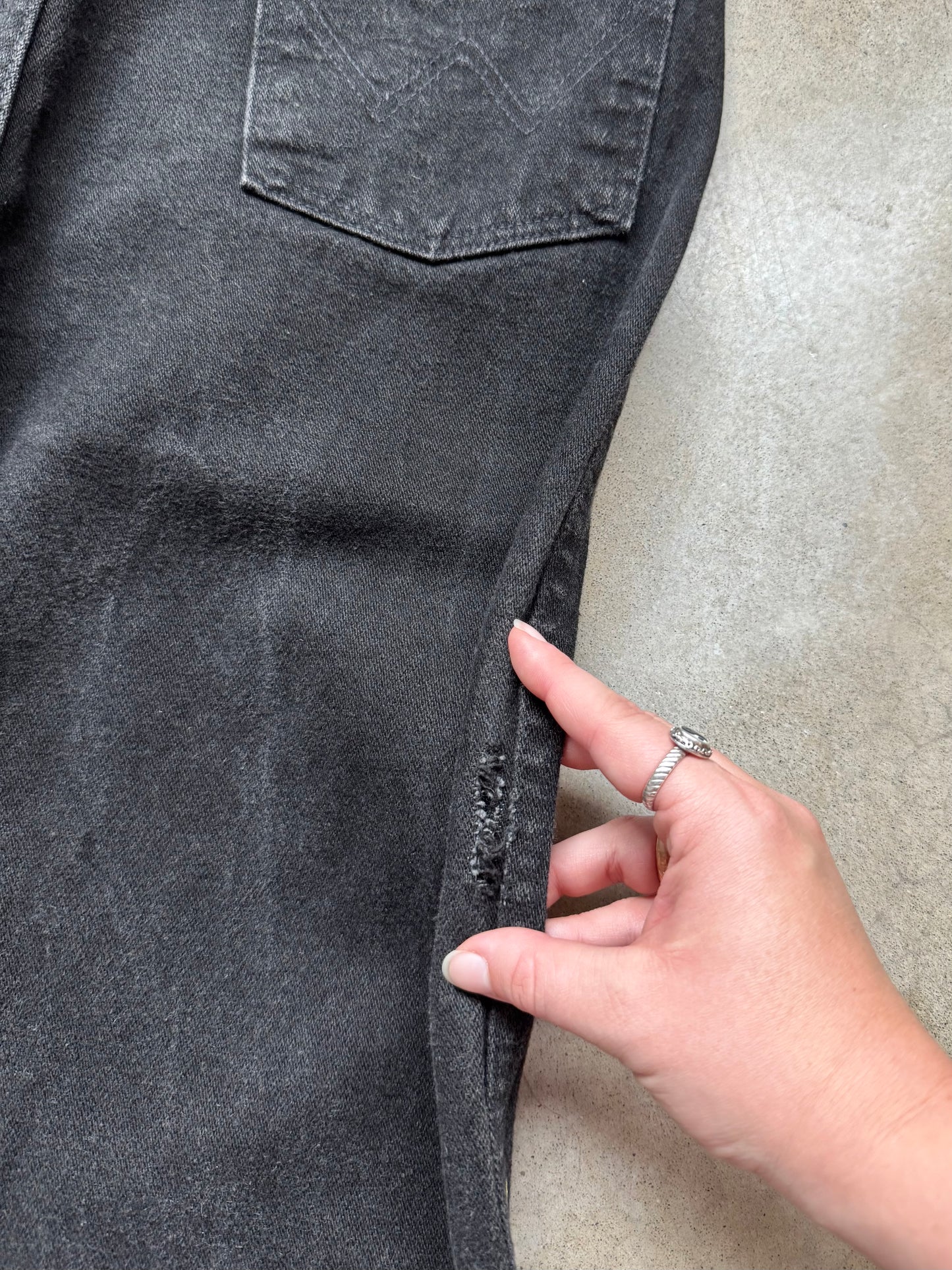 Vintage 1990s Wrangler Black Straight Leg Jeans | Waist 33”