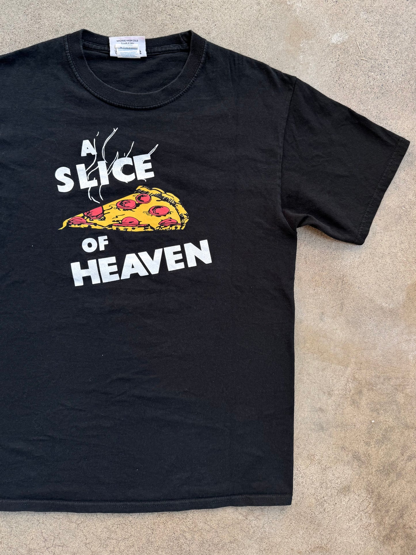 Vintage 1990s "A Slice of Heaven" Mystic Pizza Movie Graphic Tee | Medium