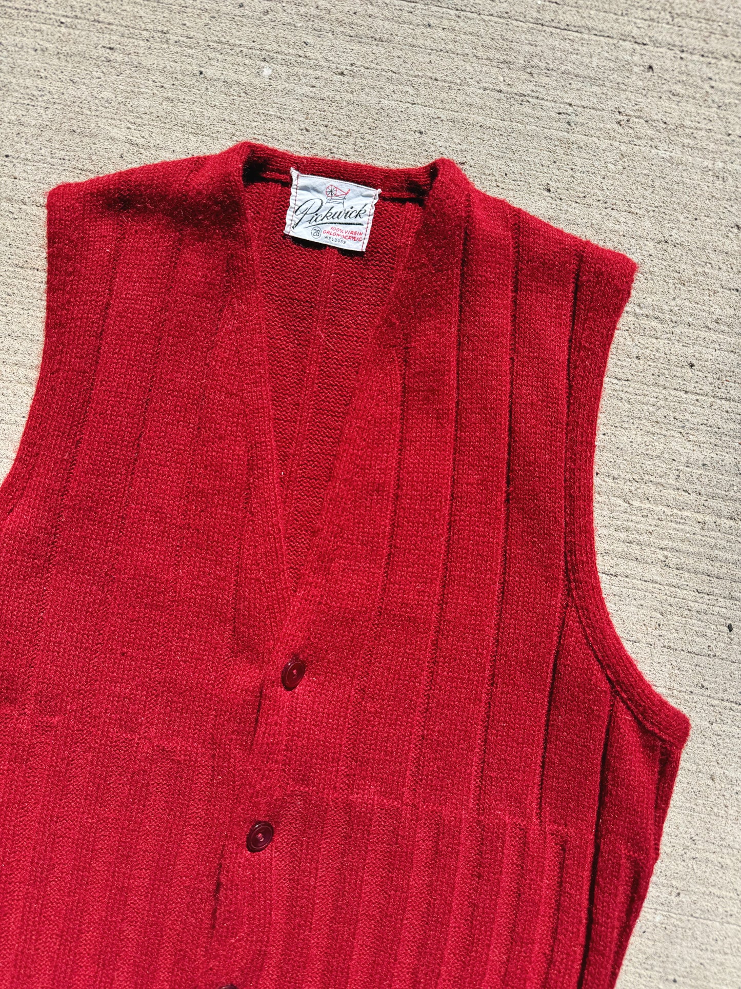 Vintage 1960s Pickwick Red Rib Knit Sweater Vest | S/M