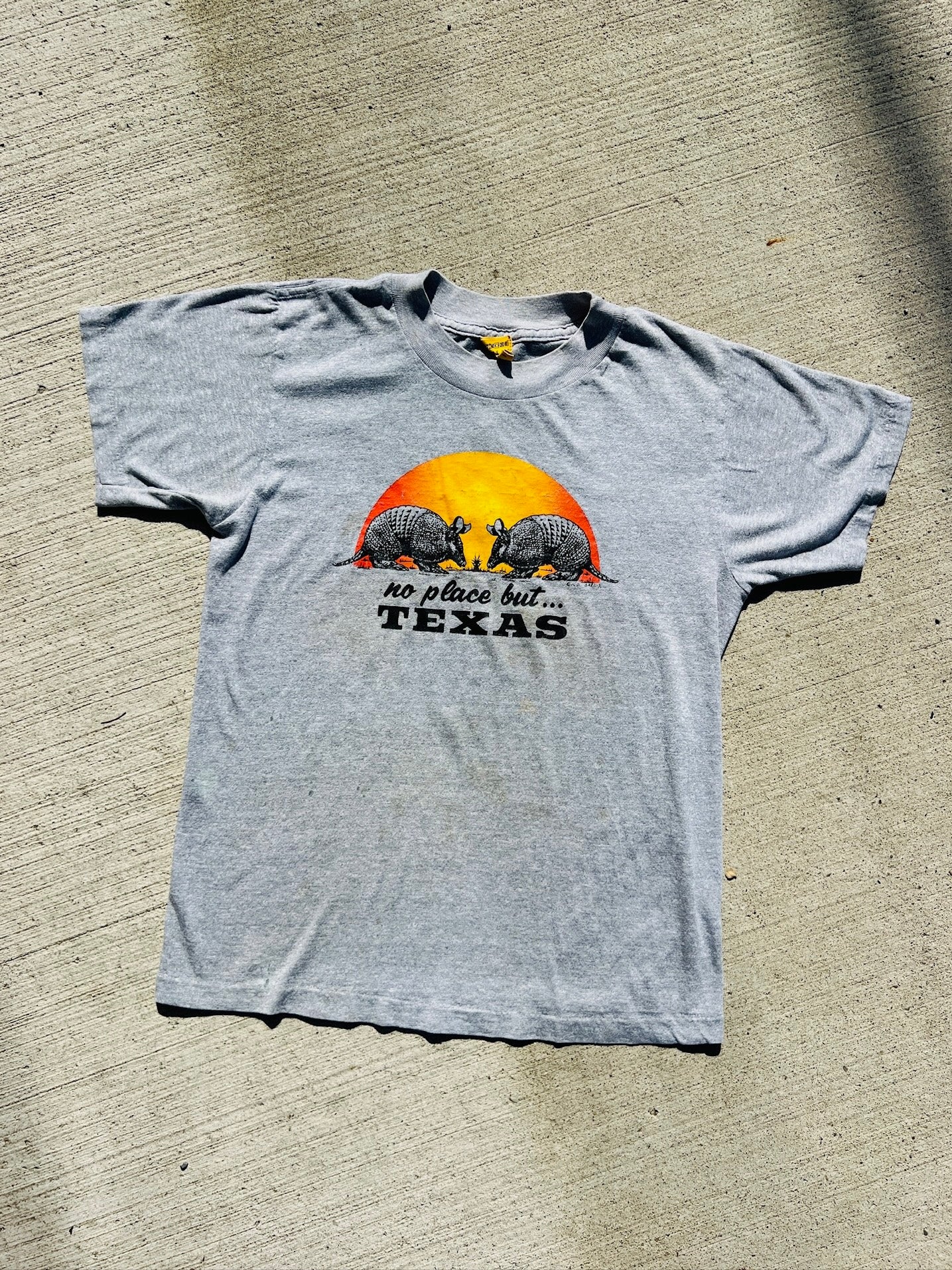 Vintage 1980s “No Place But… Texas” Graphic Tee | Small