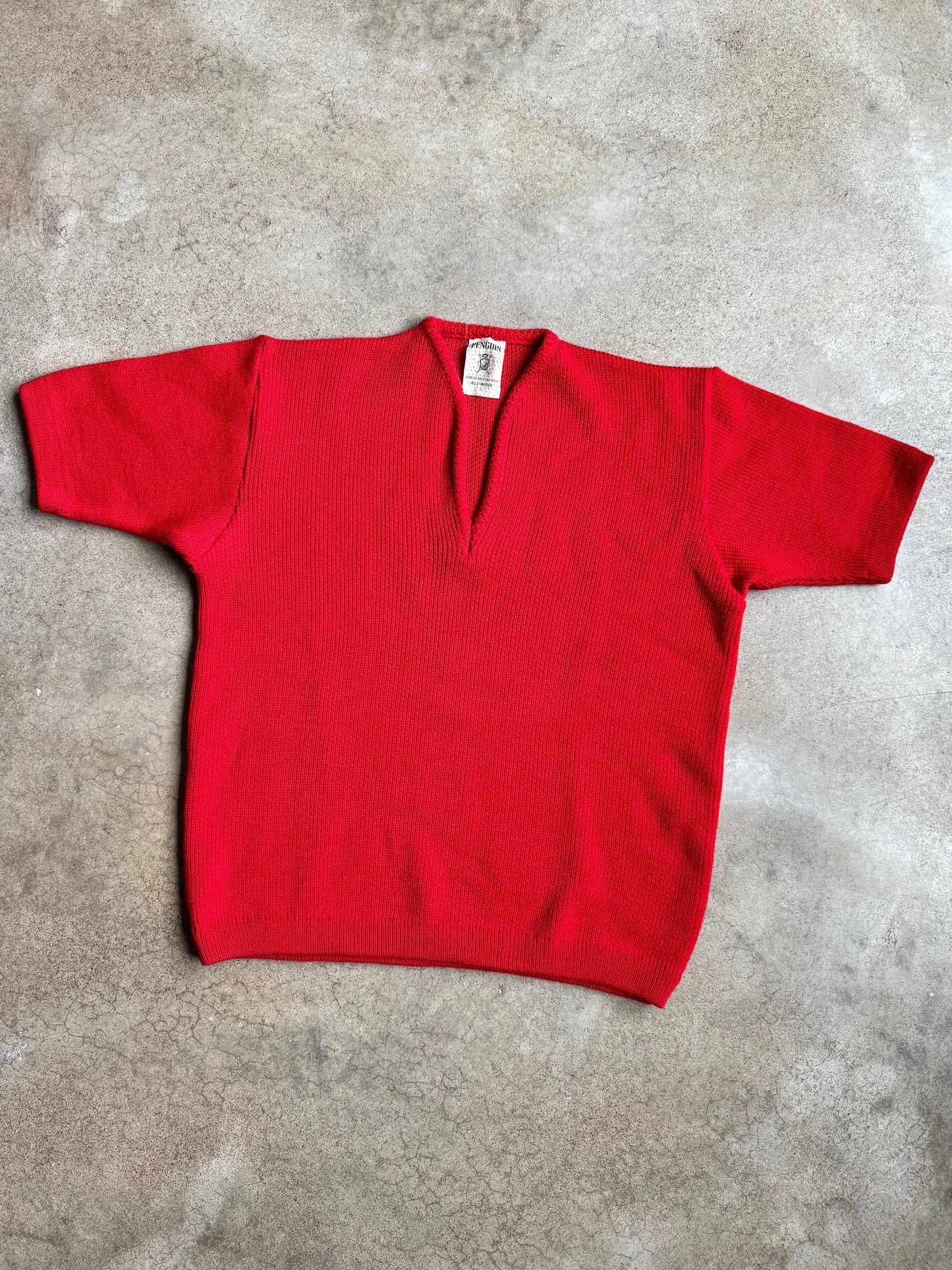 Vintage 1960s Penguin Seattle Knitting Mills Red Wool Short Sleeve Sweater | Large