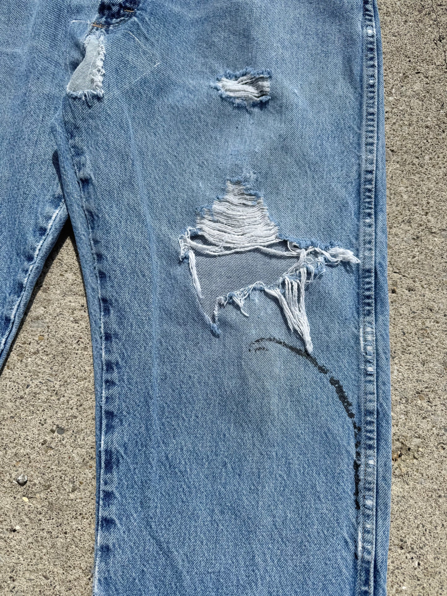 Wrangler Dale Earnhardt Distressed Jeans | Waist 38”