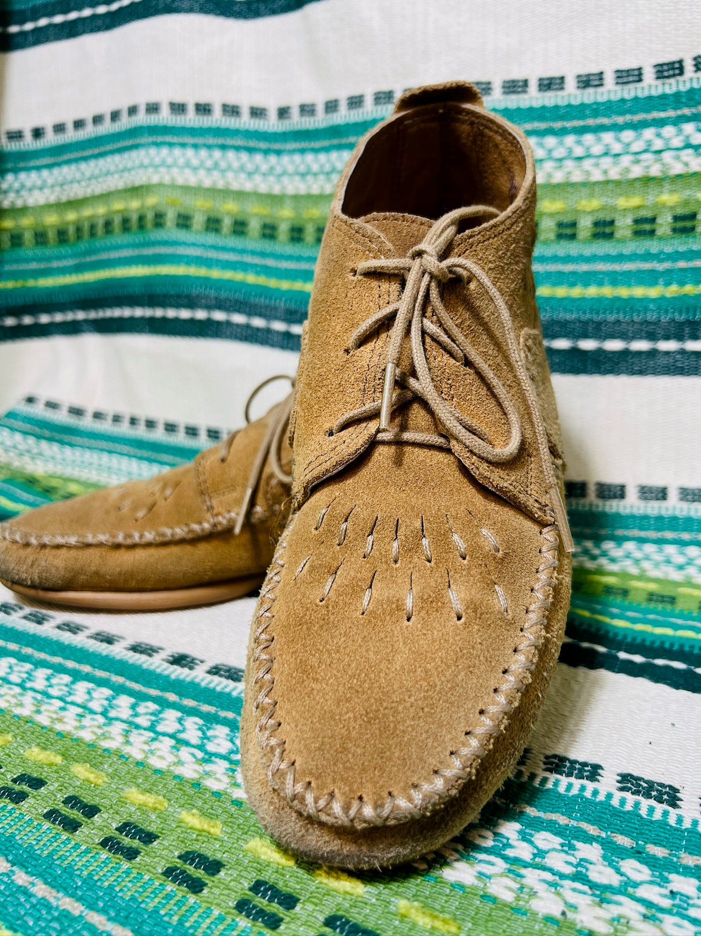 Vintage 1980s Tan Suede Minnetonka Moccasins