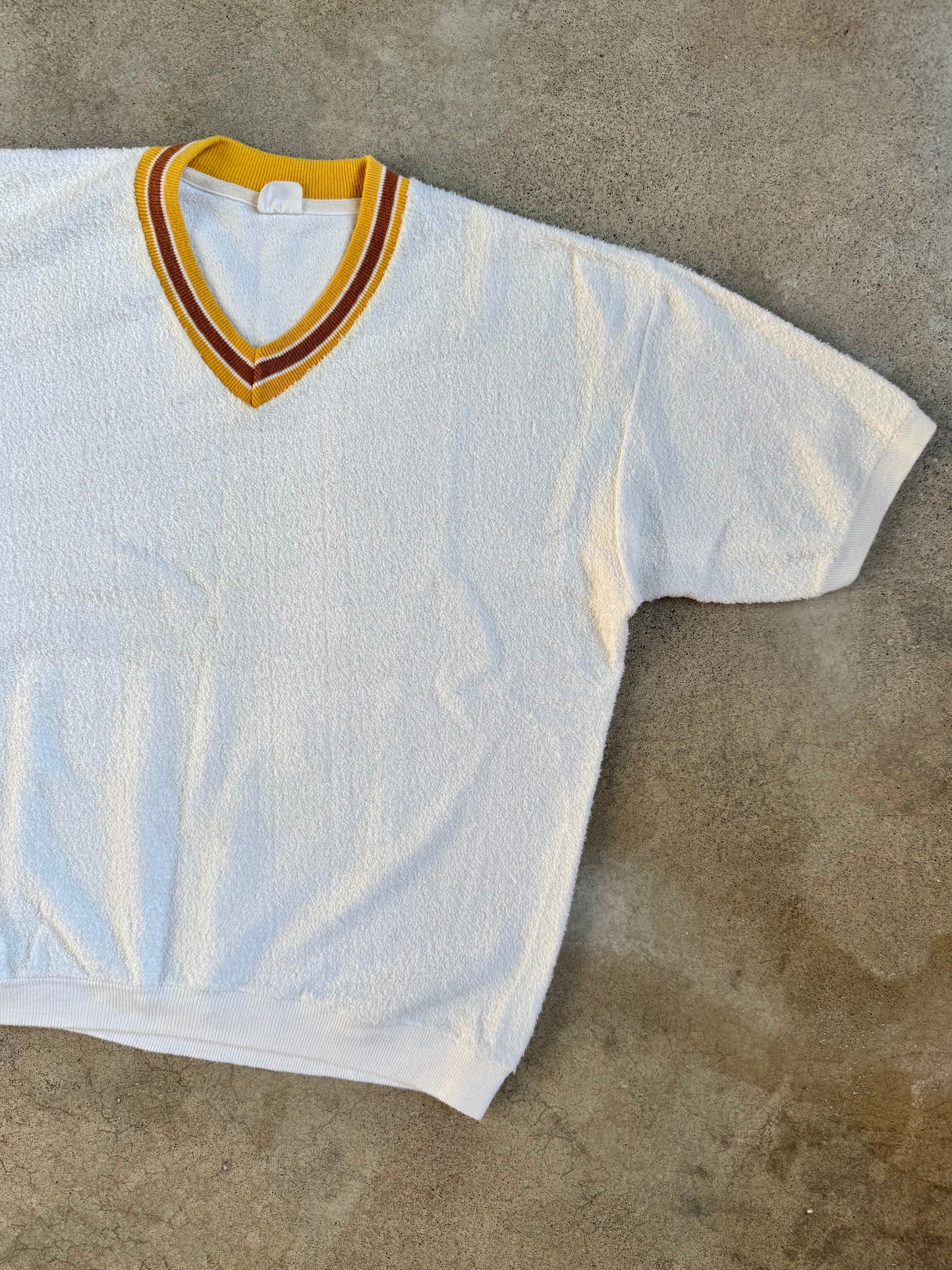 Vintage 1970s JCPenney White & Yellow Stripe Terrycloth V-Neck Shirt | Large