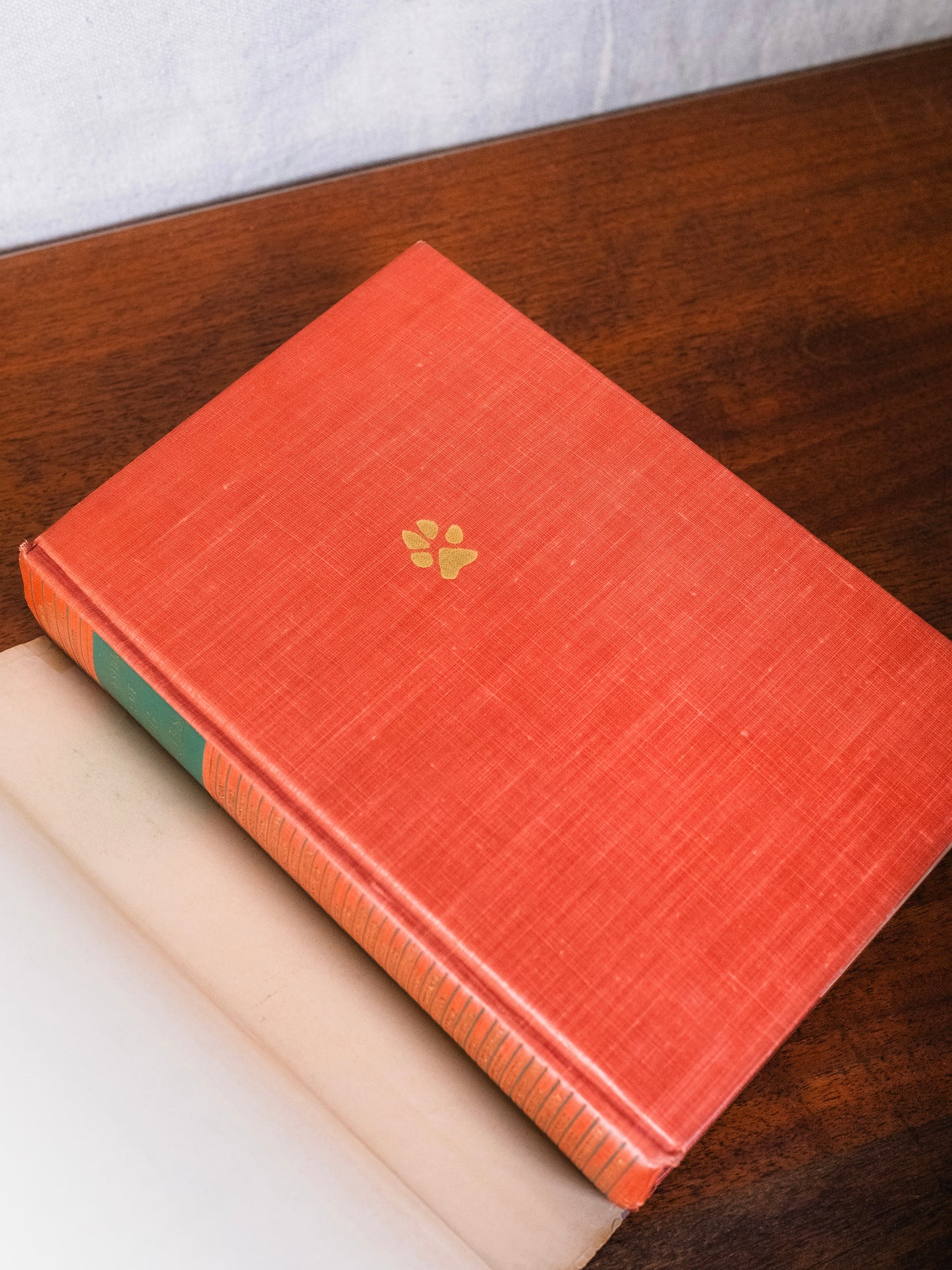 Vintage 1943 The Fireside Book of Dog Stories