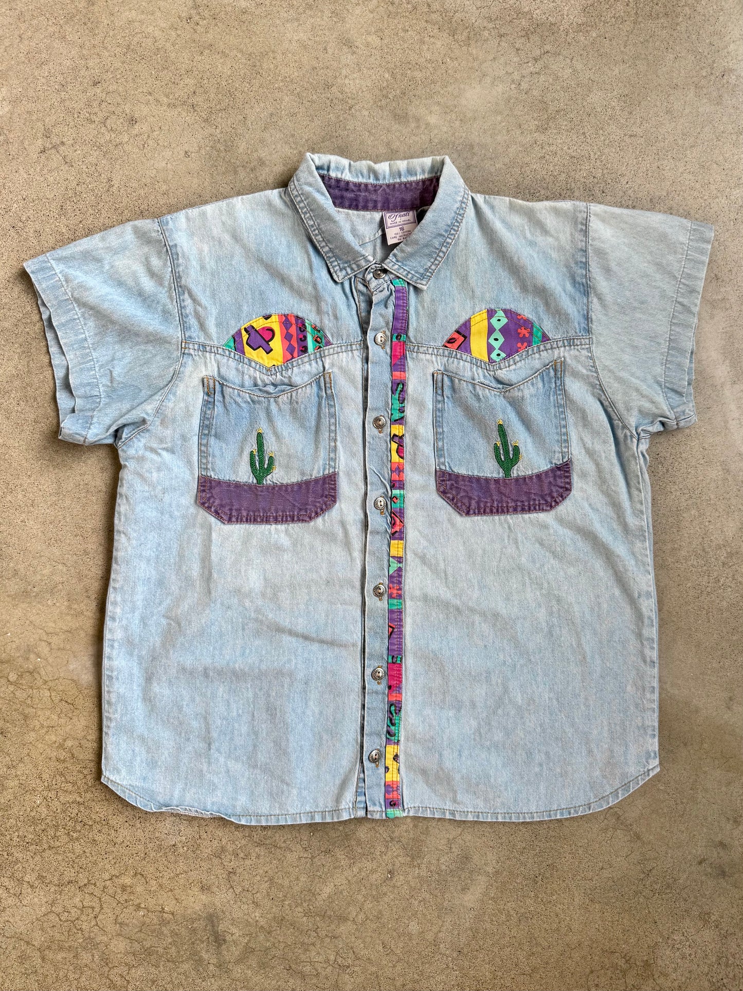 Vintage 1980s/90s Southwestern Cactus Embroidered Denim Shirt | Medium