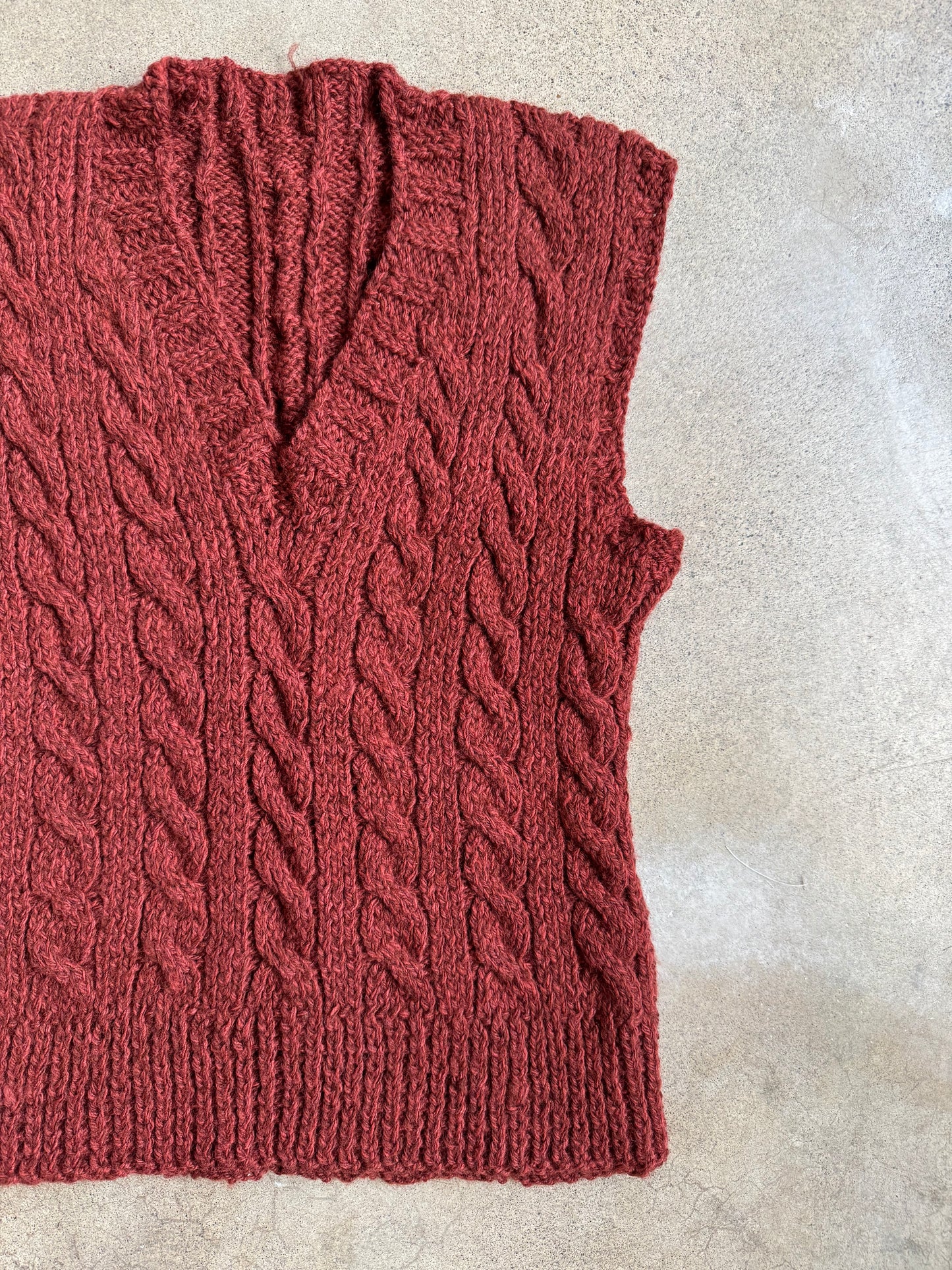Vintage 1970s Handmade Rust Red Cableknit Sweater Vest | Small