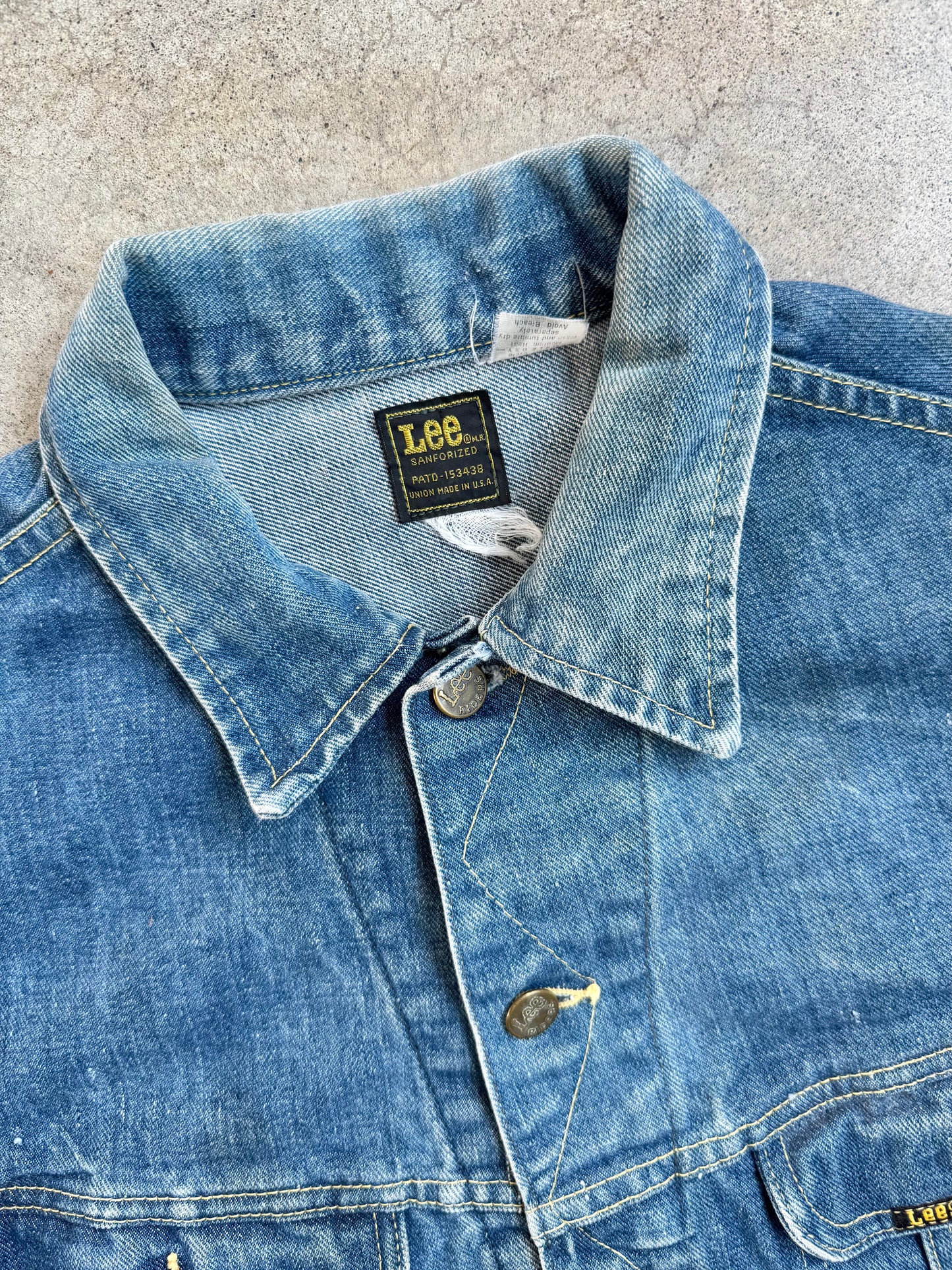Vintage 1970s Lee Riders 101-J Sanforized Denim Jacket | Large