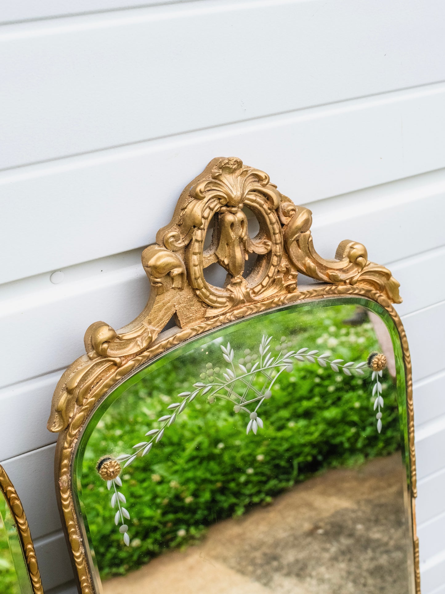 Antique 1920s Nurre Maestro Baroque-Style Gold Framed 3-Panel Mirror Set