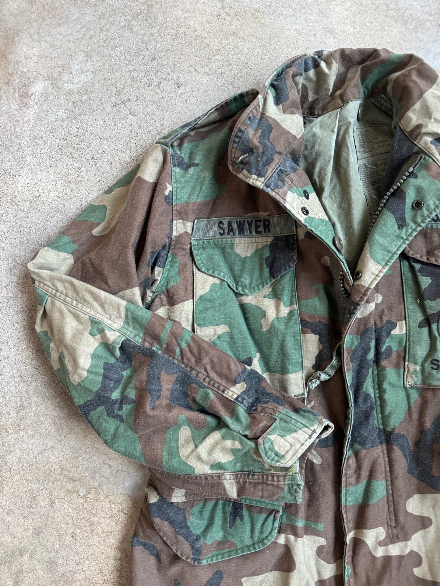 Vintage 1980s Military Issue U.S. Navy "Seabees" Camouflage Field Jacket | Small