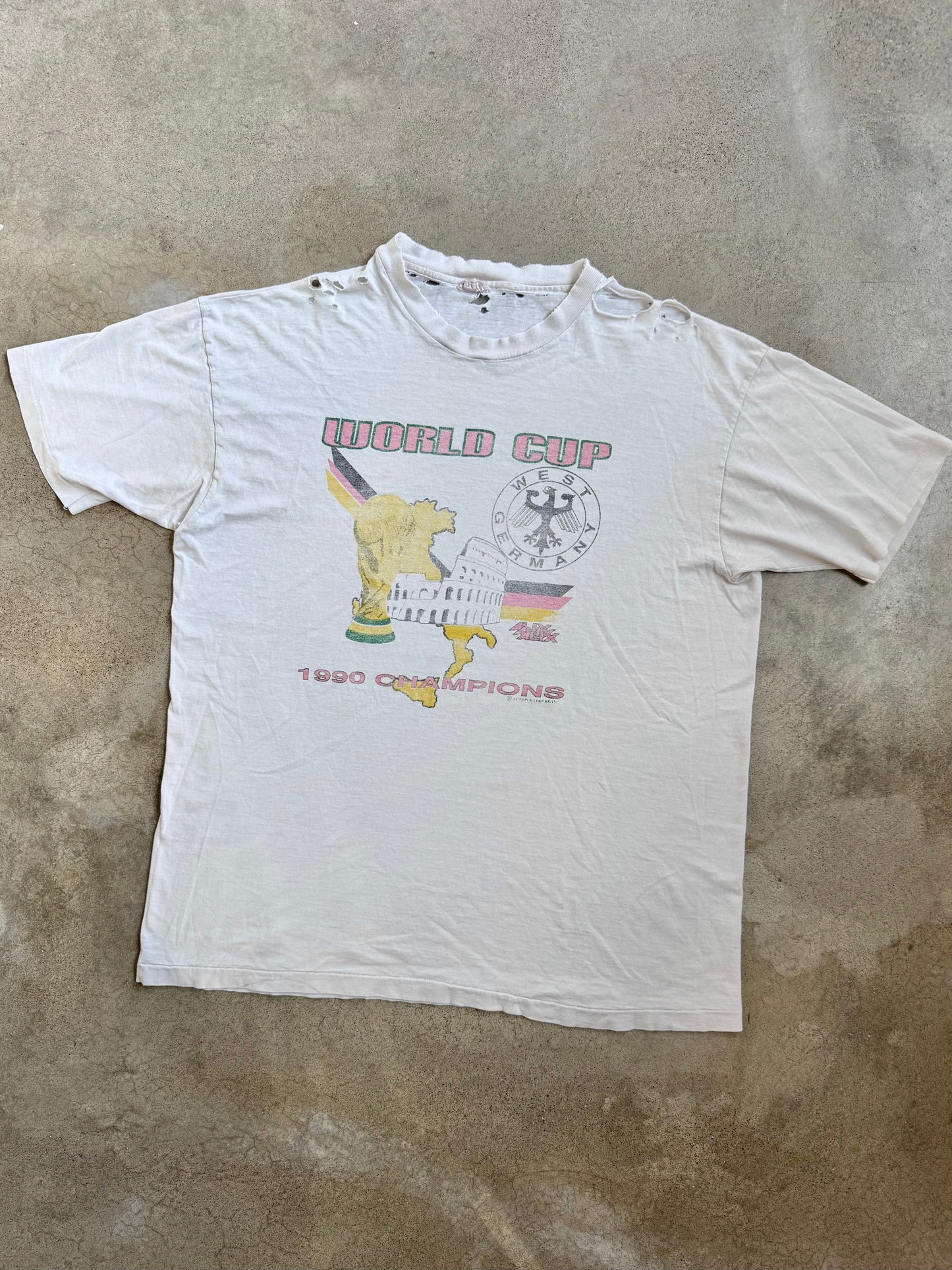 Vintage 1990 West Germany World Cup Champions Distressed Graphic Tee | XL