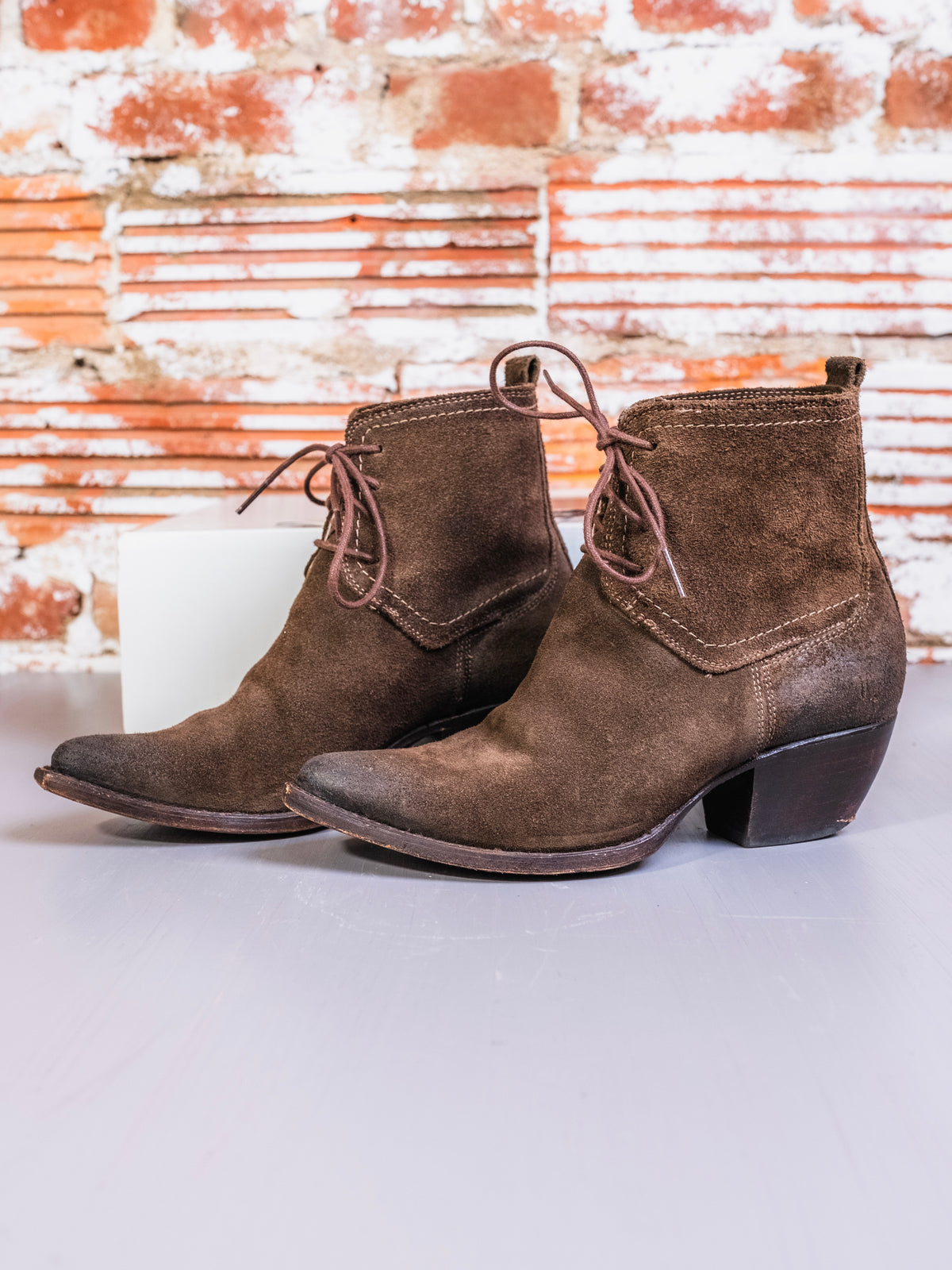 Frye Sacha Chukka Brown Suede Heeled Ankle Boots | Women’s 7