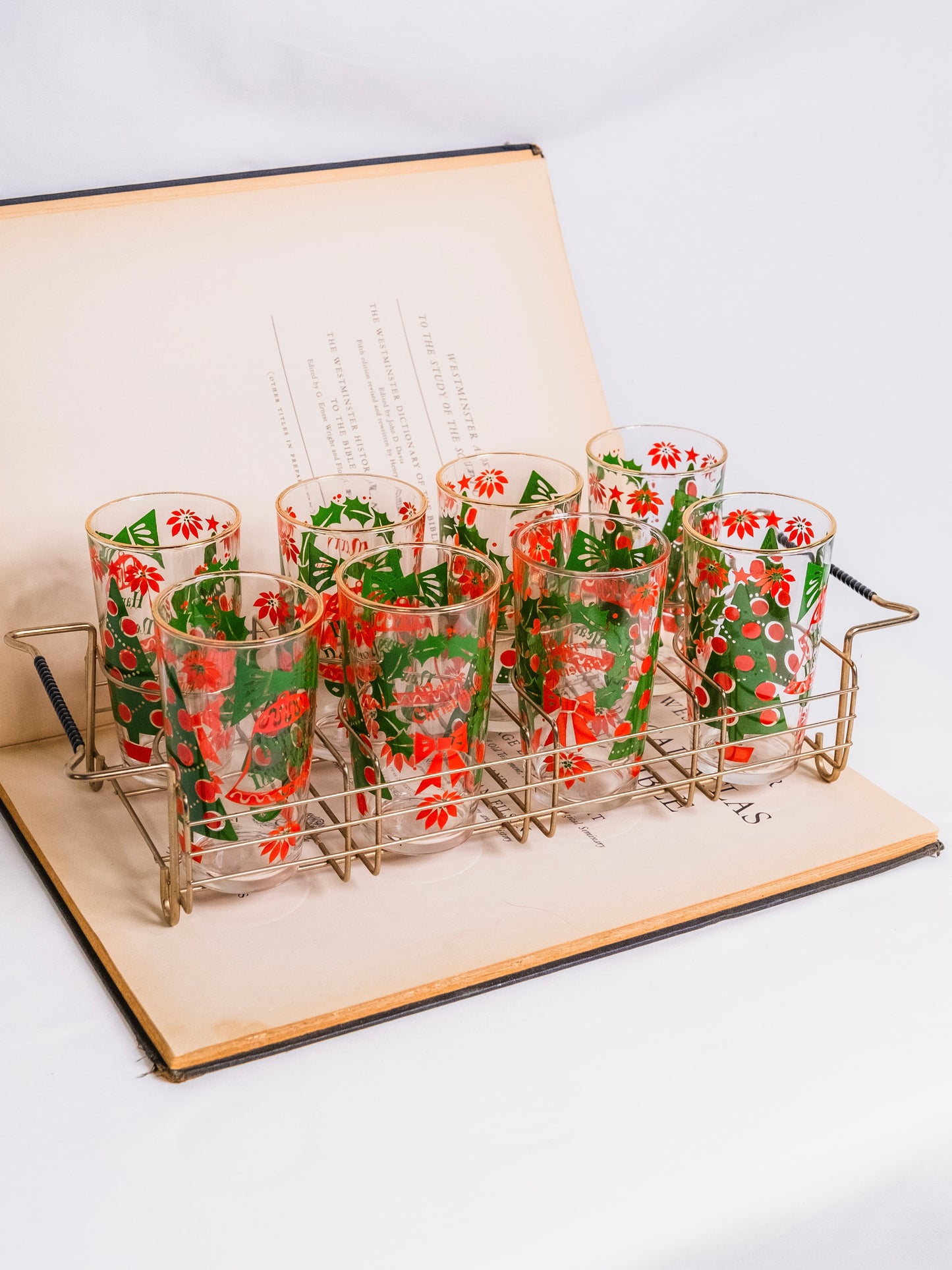 Vintage 1950s Hazel-Atlas Holiday Glass Tumblers & Metal Caddy | Set of 8