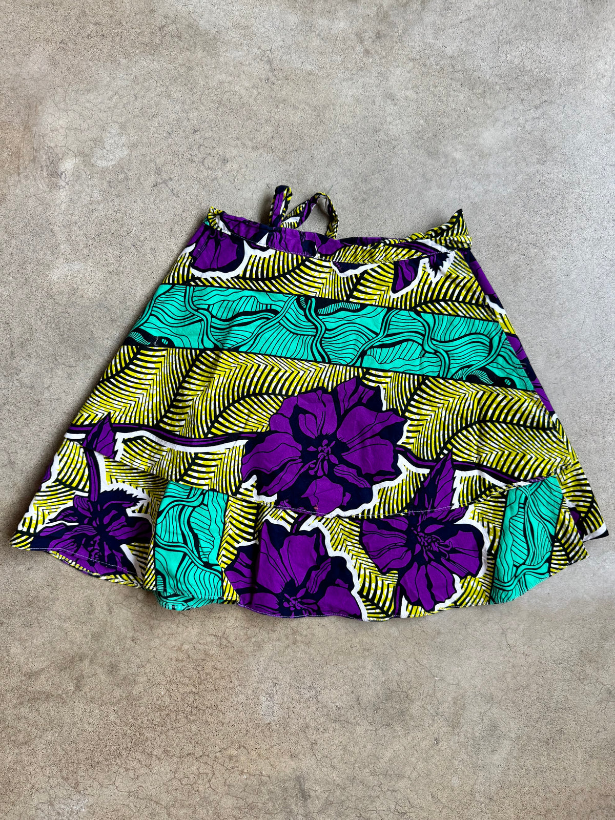 Vintage African Wax Print Tropical Floral Cotton Mini Wrap Skirt | Small