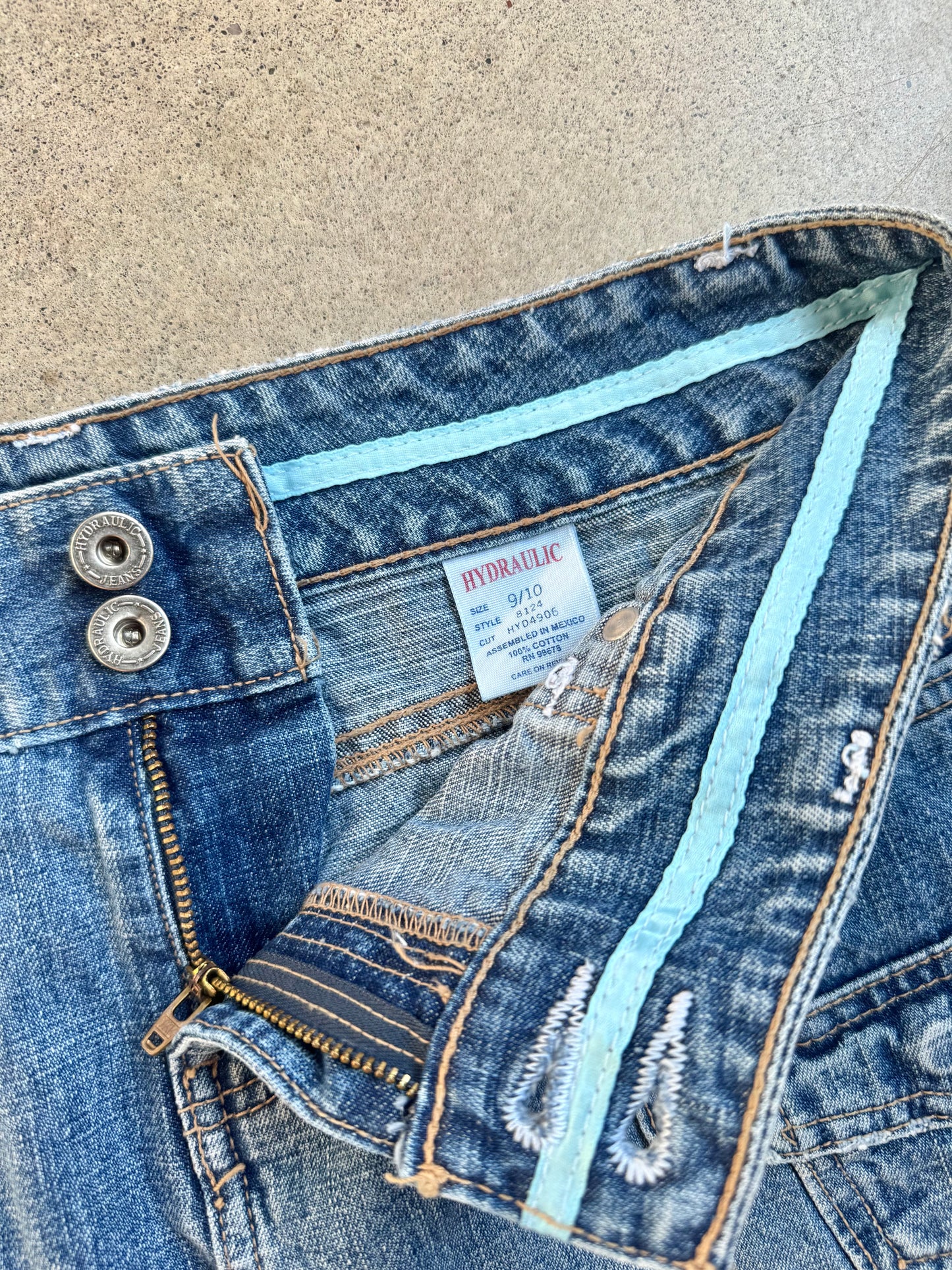 Vintage Y2K Hydraulic Low Rise Denim Mini Skirt | Medium