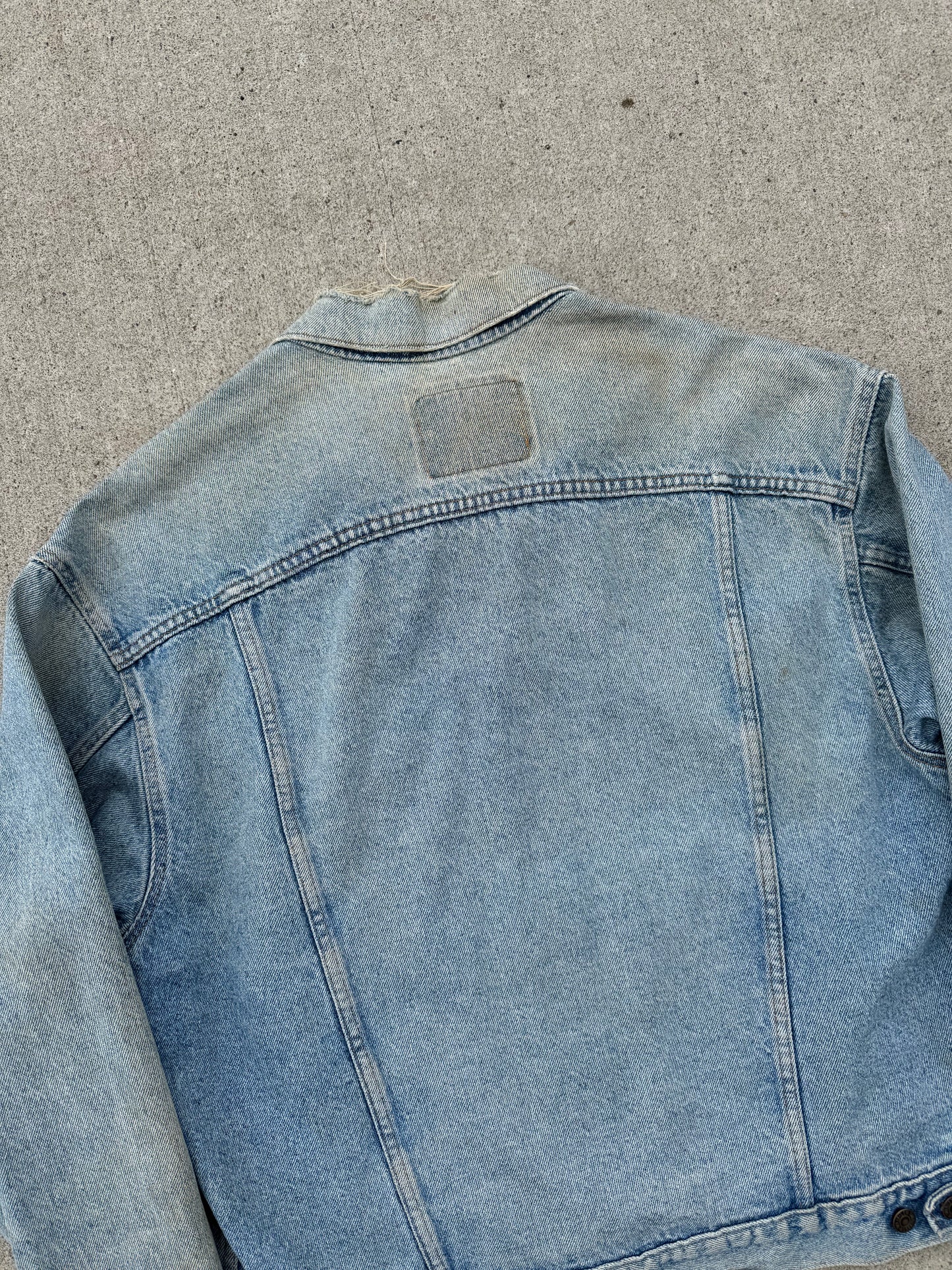 Vintage 1980s Levi’s Worn Denim Trucker Jacket | Large