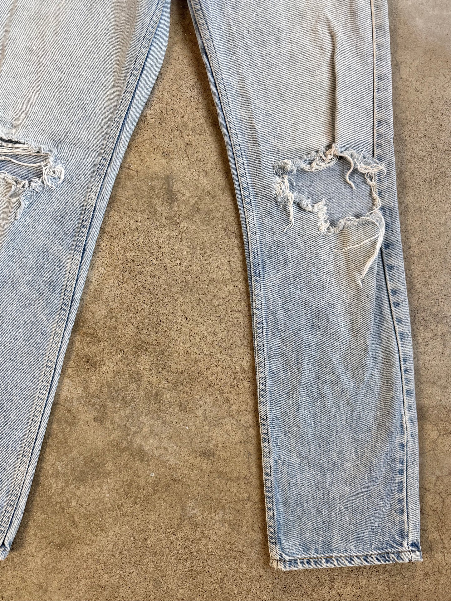 Vintage 1990s Levi's Orange Tab Distressed Light Wash Jeans | 31x32