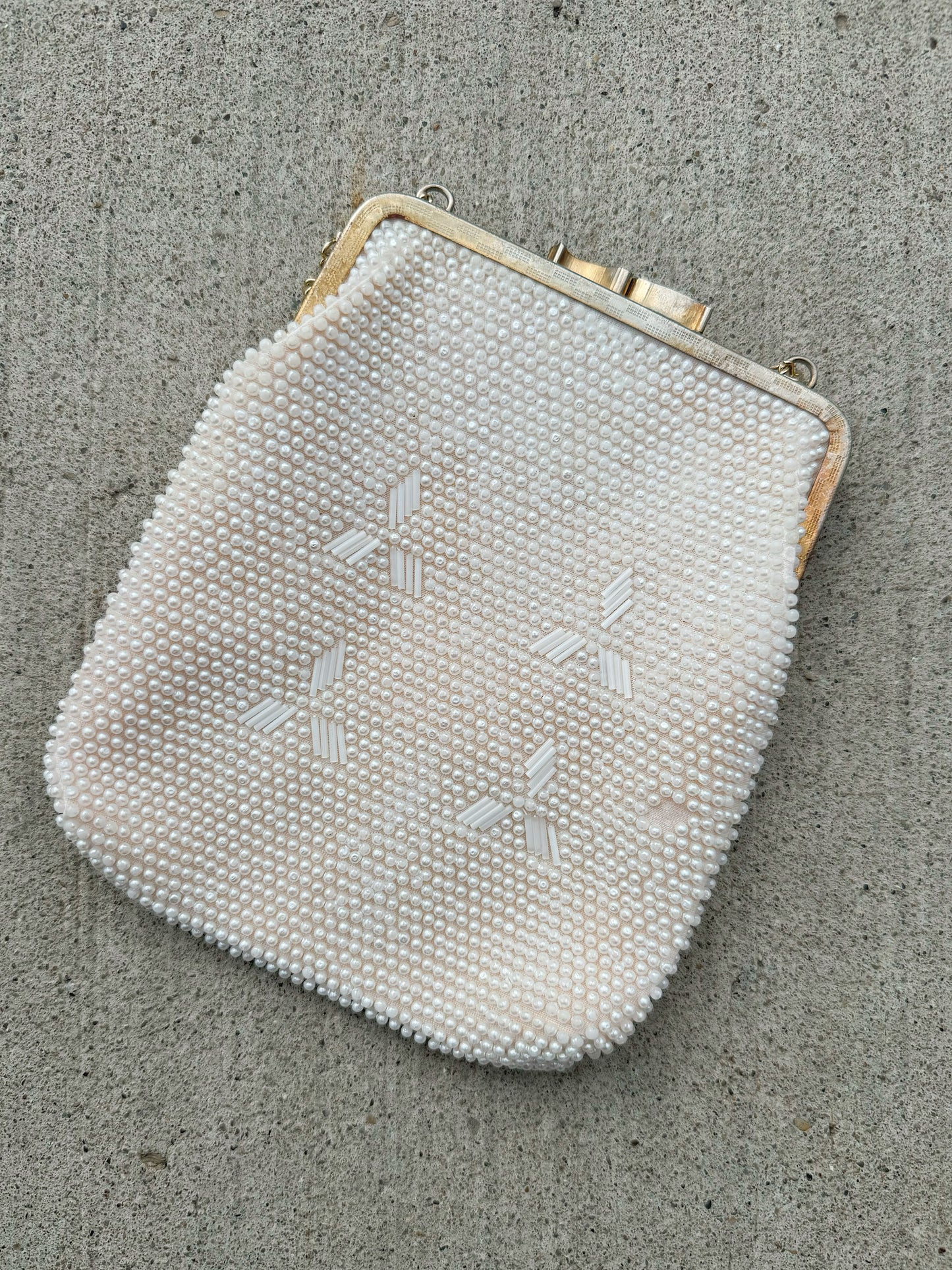 Vintage 1950s Ivory Beaded Clutch Purse