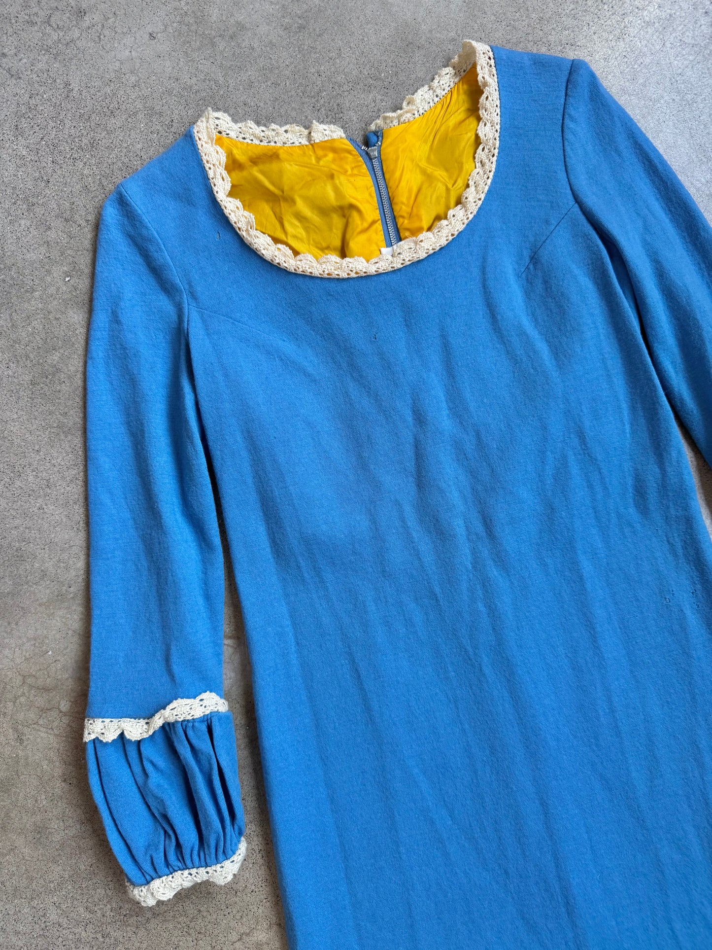 Vintage 1960s Denise Blue Wool & Crochet Trim Long Sleeve Dress | XS