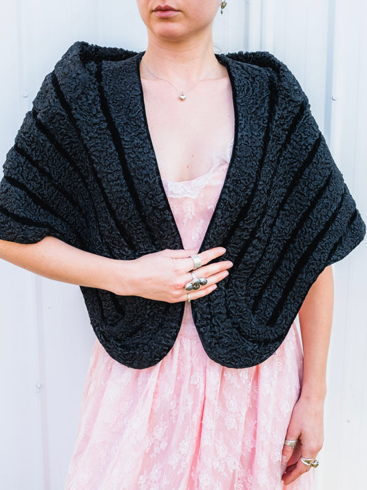Vintage 1940s Torledsky’s Black Persian Curly Lambswool Stole