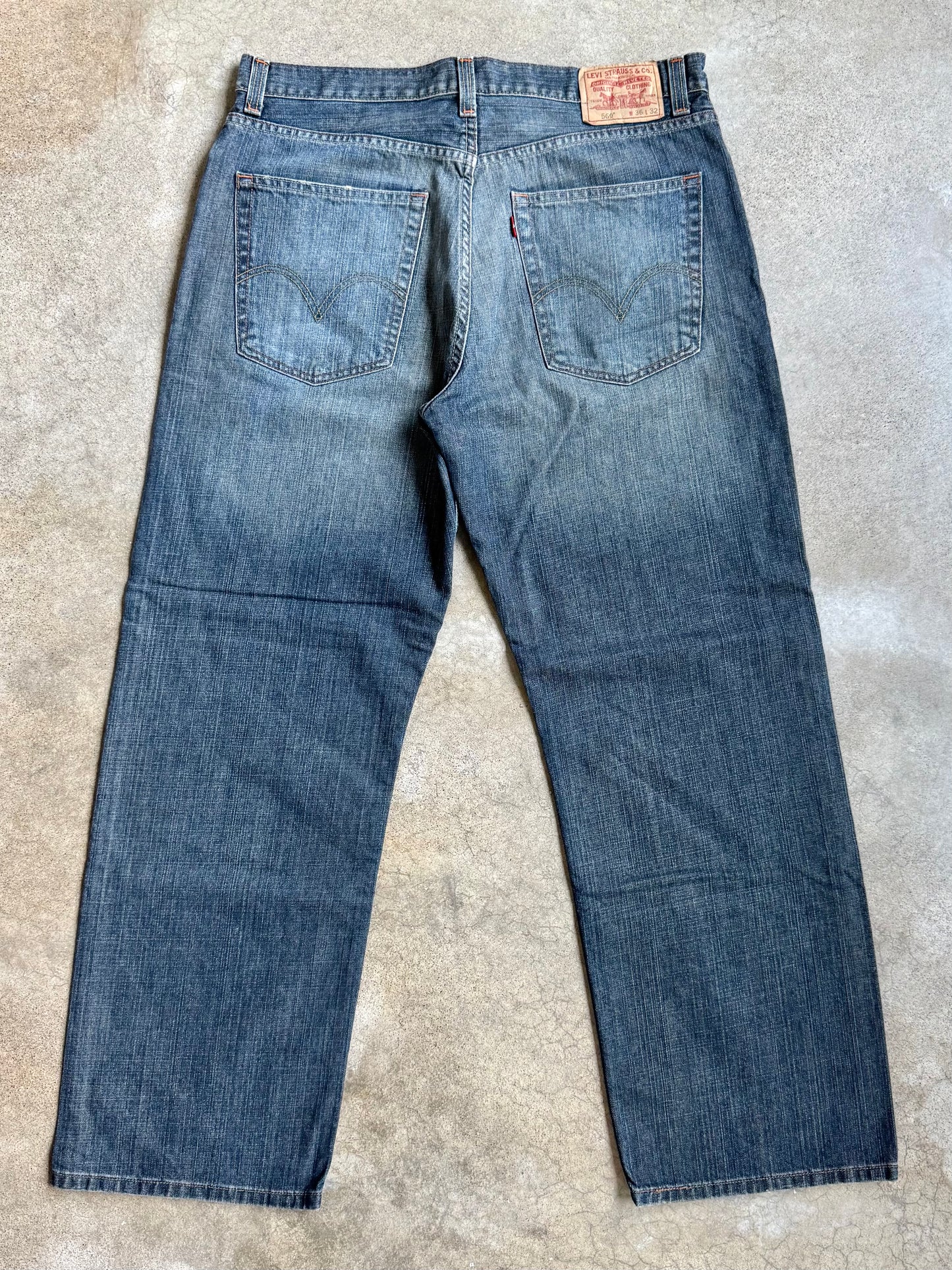 2000s Levi 569 Loose Straight Jeans | 36x32