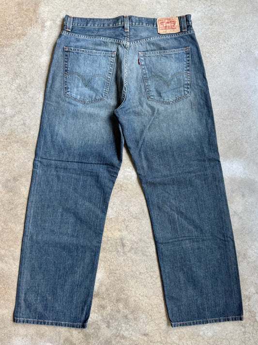 2000s Levi’s 569 Loose Straight Jeans | 36x32