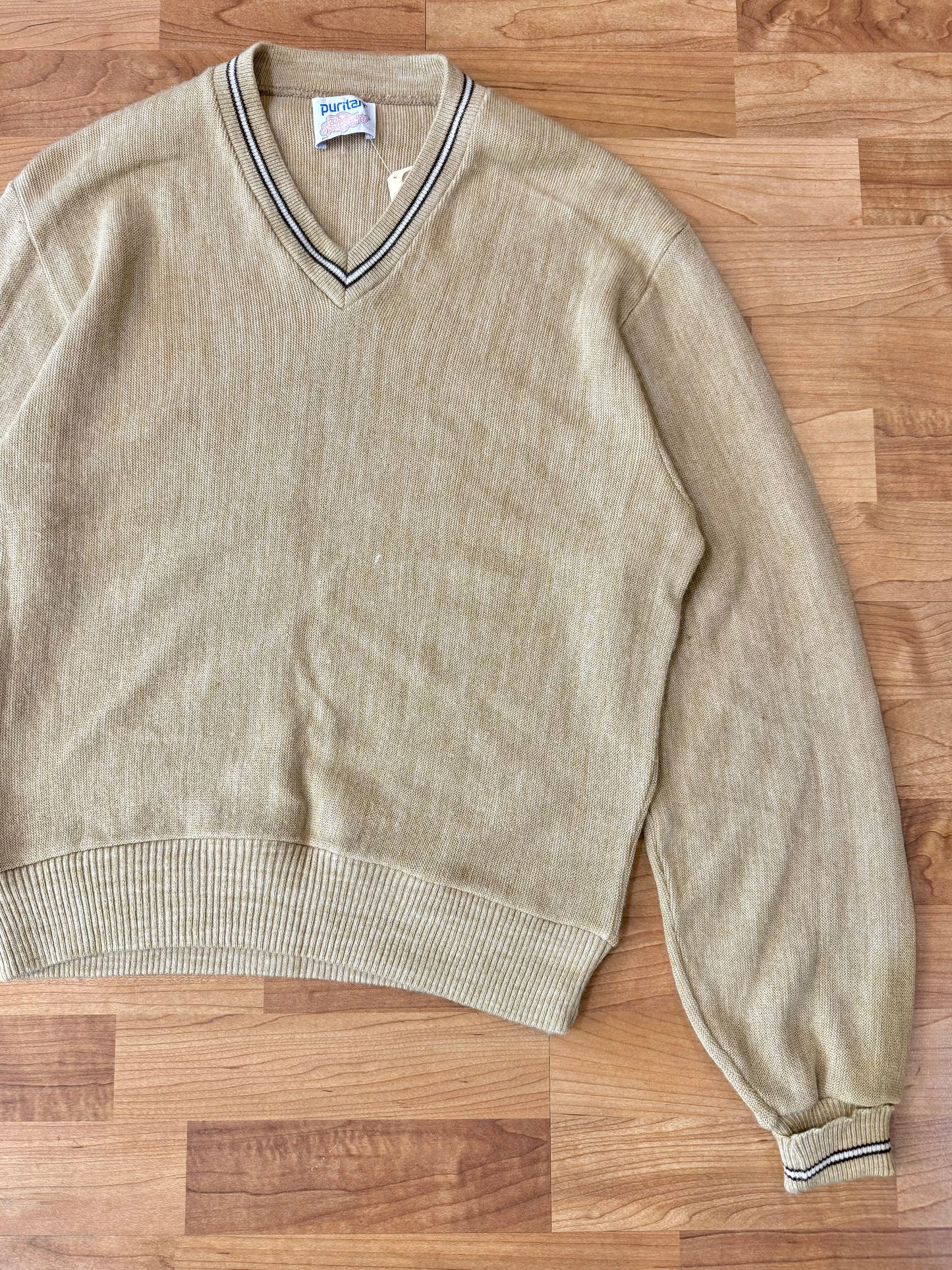 Vintage Puritan Tan V-Neck Acrylic Knit Sweater | Medium