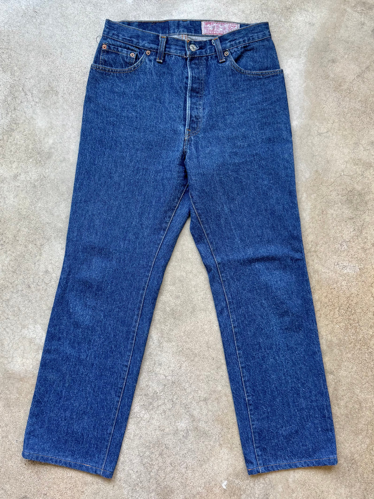 Vintage 1980s Levi’s 501 “Wash ‘Em Hot” Tag Dark Wash Straight Leg Jeans | 30x30