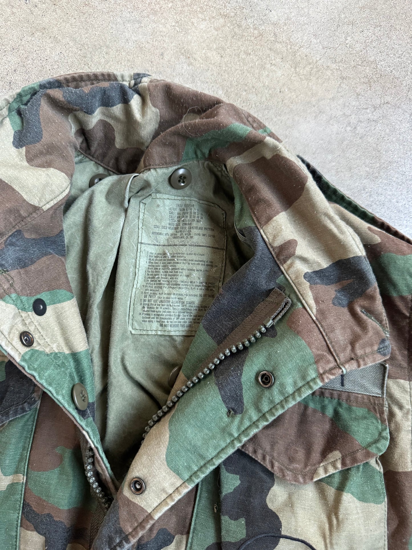 Vintage 1980s Military Issue U.S. Navy "Seabees" Camouflage Field Jacket | Small