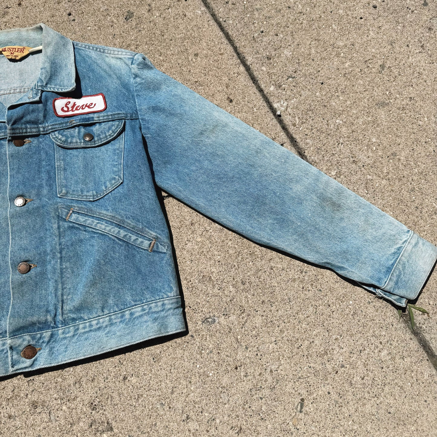 Vintage 1980s Rustler Steve Patch Denim Trucker Jacket | Medium